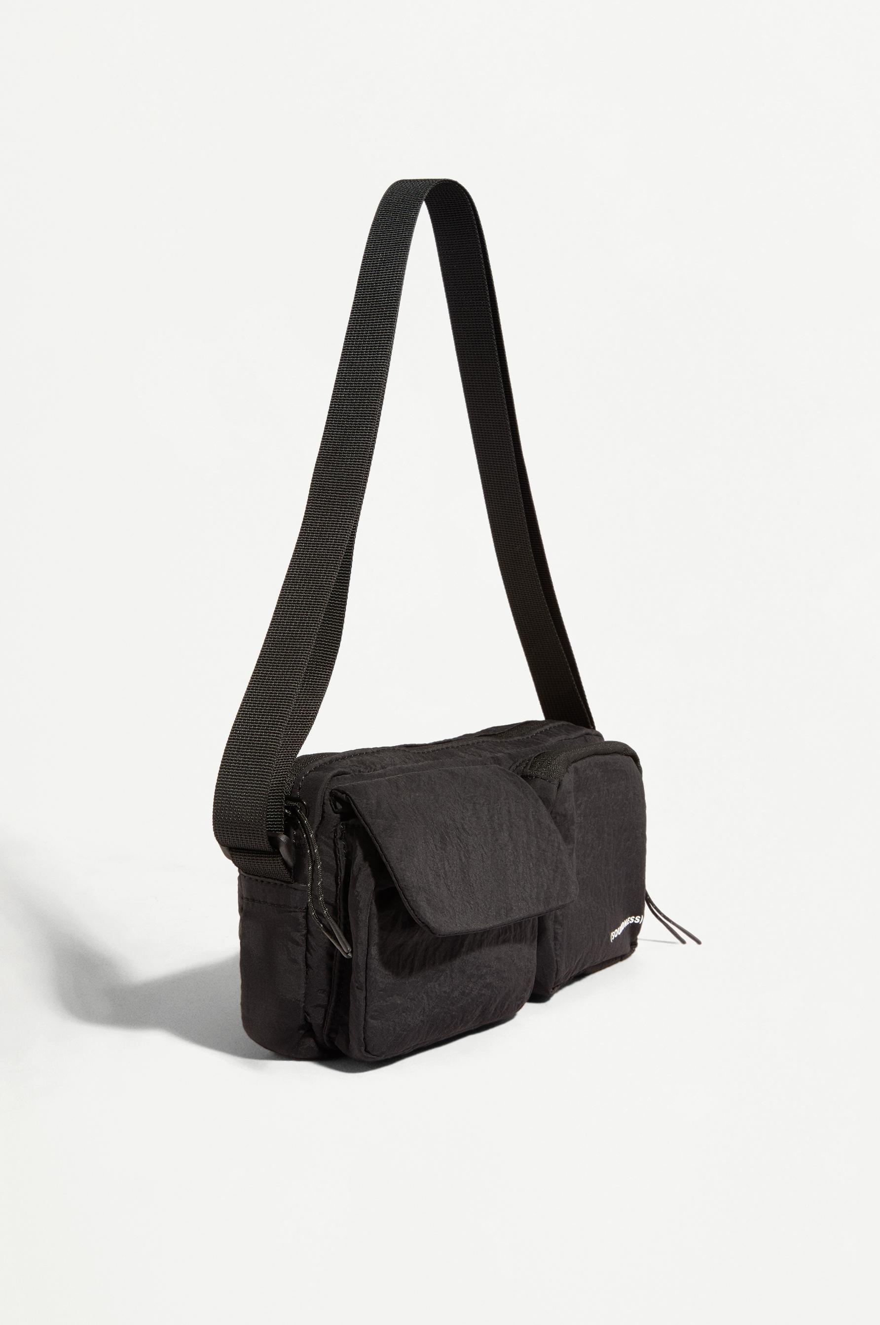 Soundness nylon belt bag — BLACK