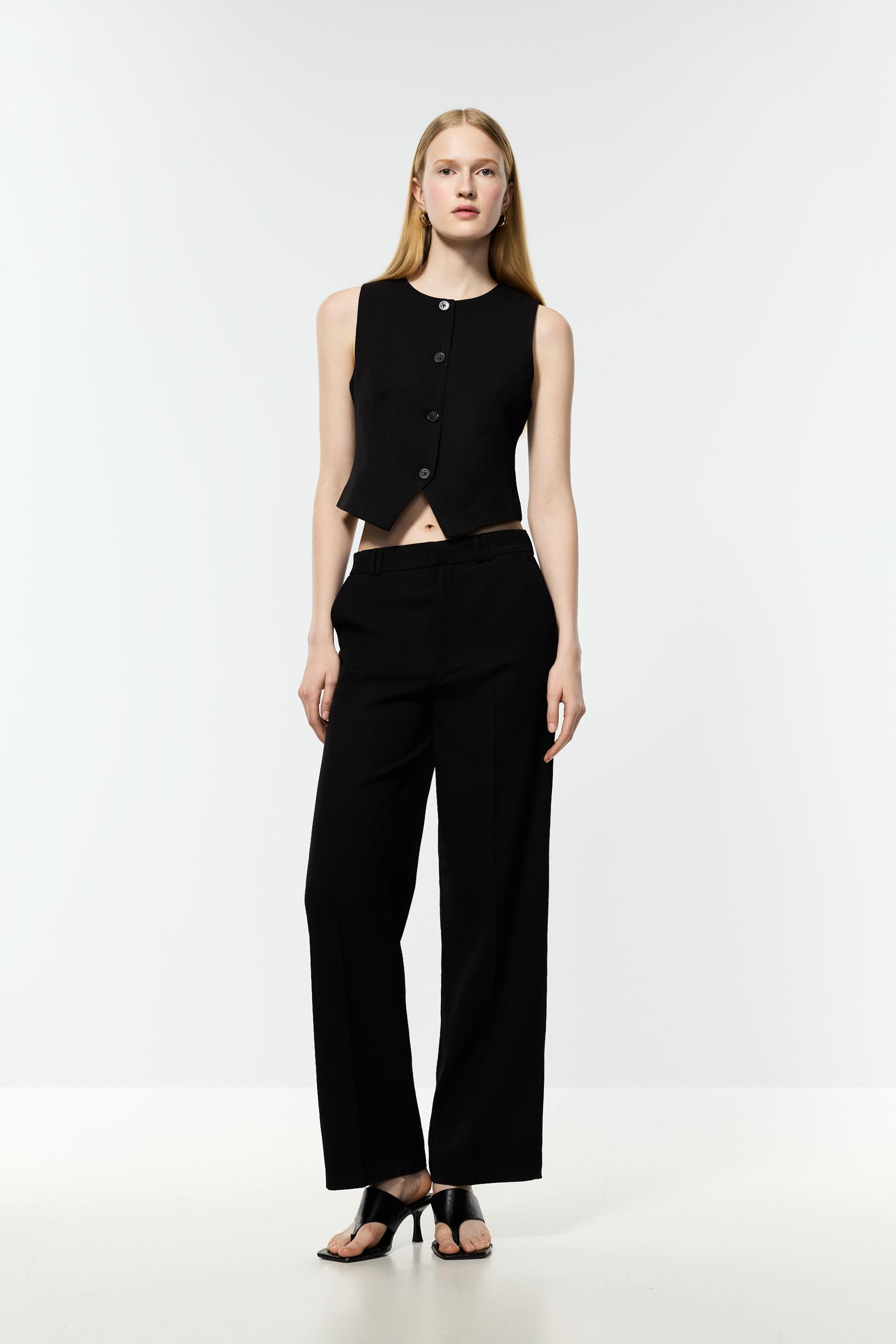 Basic vest — BLACK