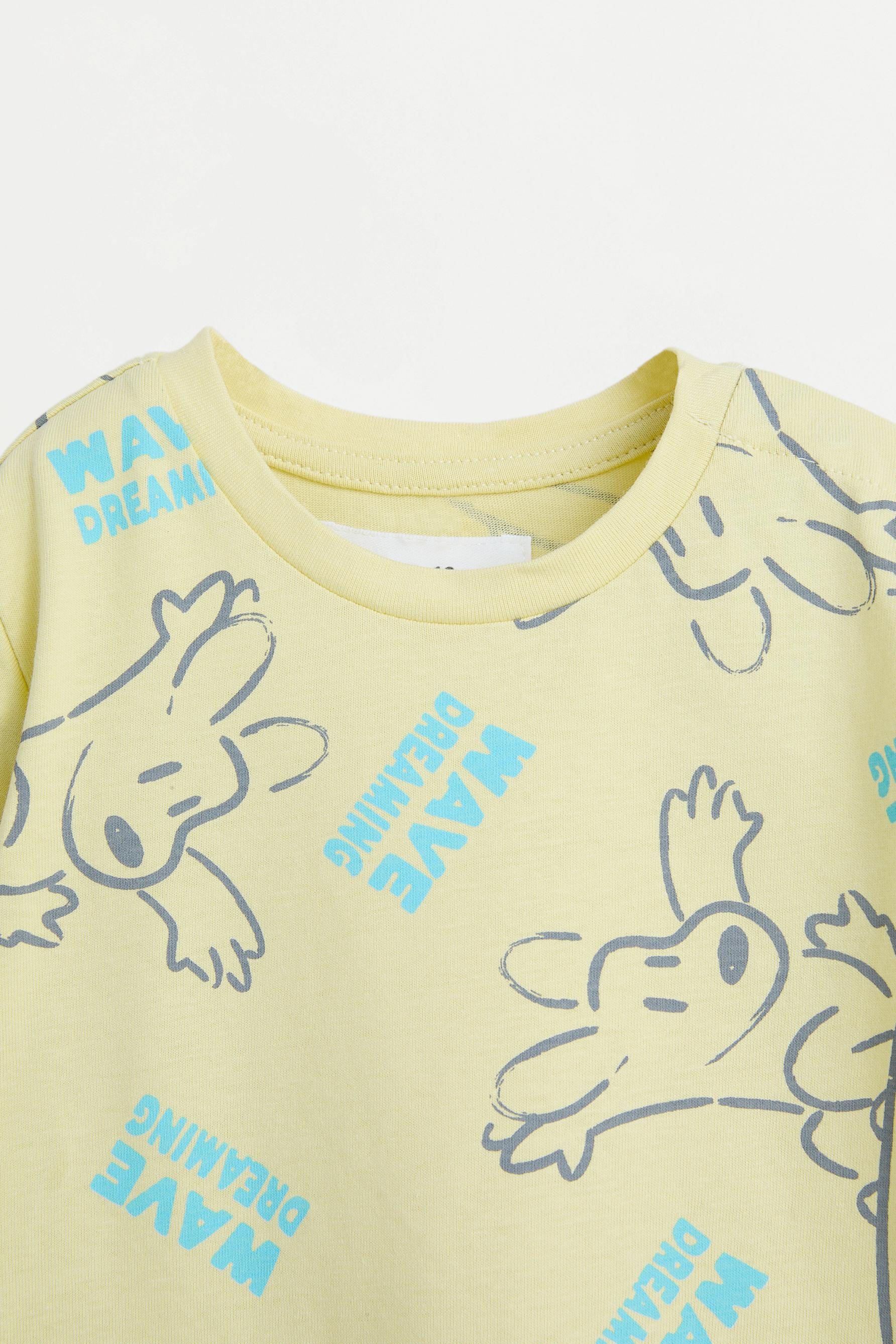 All-over printed sleepsuit — YELLOW