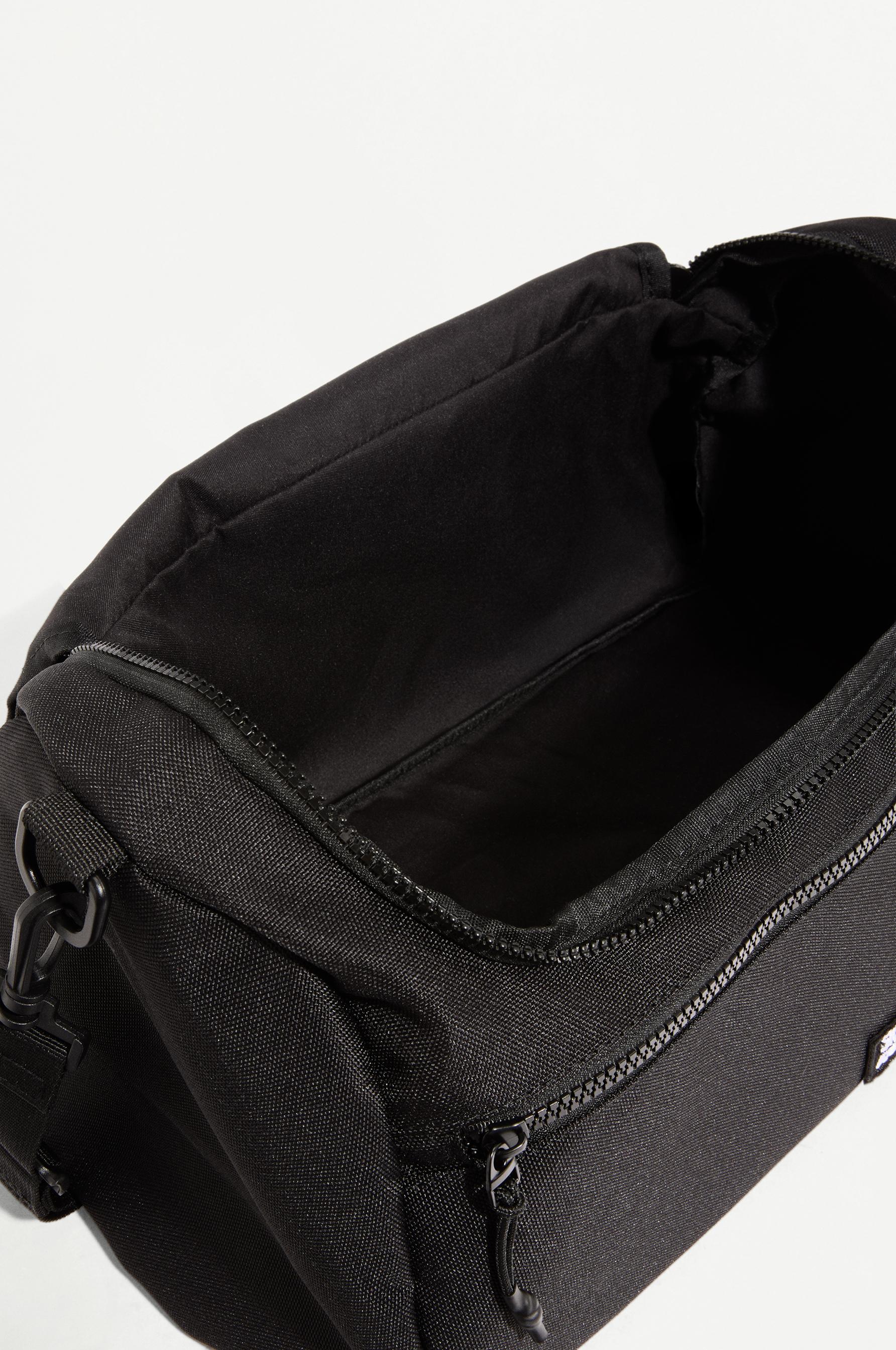 SKATER BOWLING BAG — BLACK