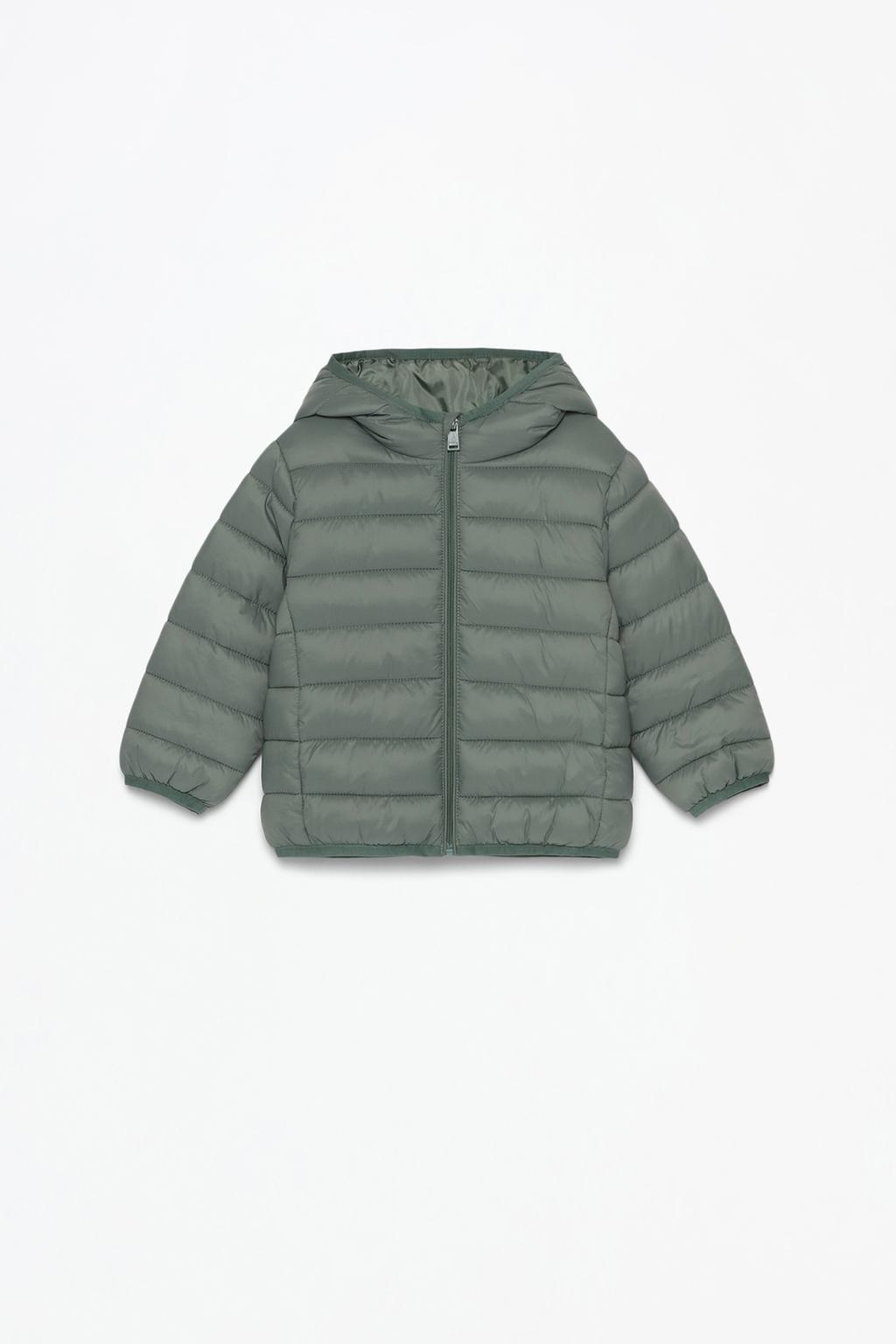 Lightweight hooded puffer jacket