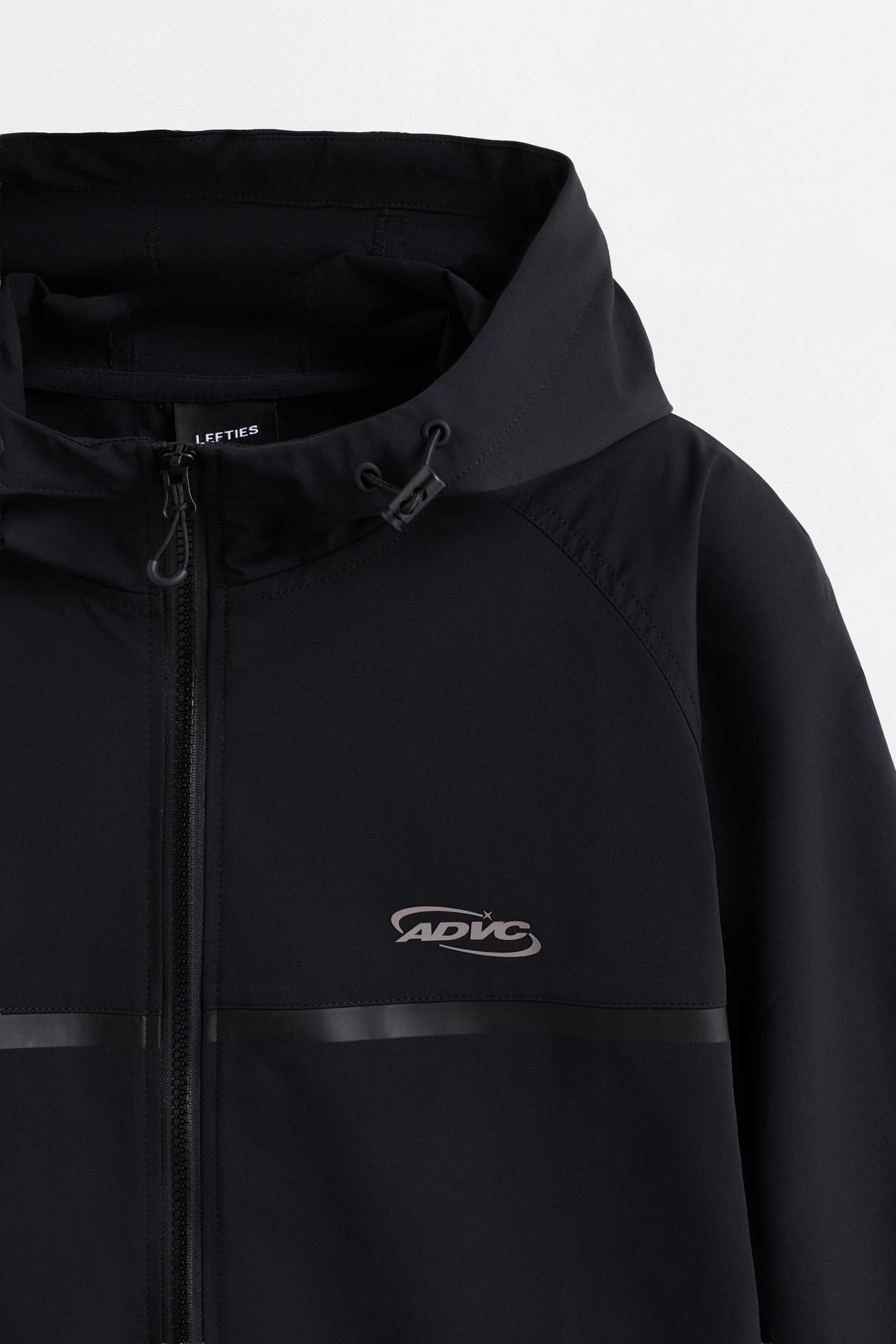 Windbreaker with pockets — BLACK