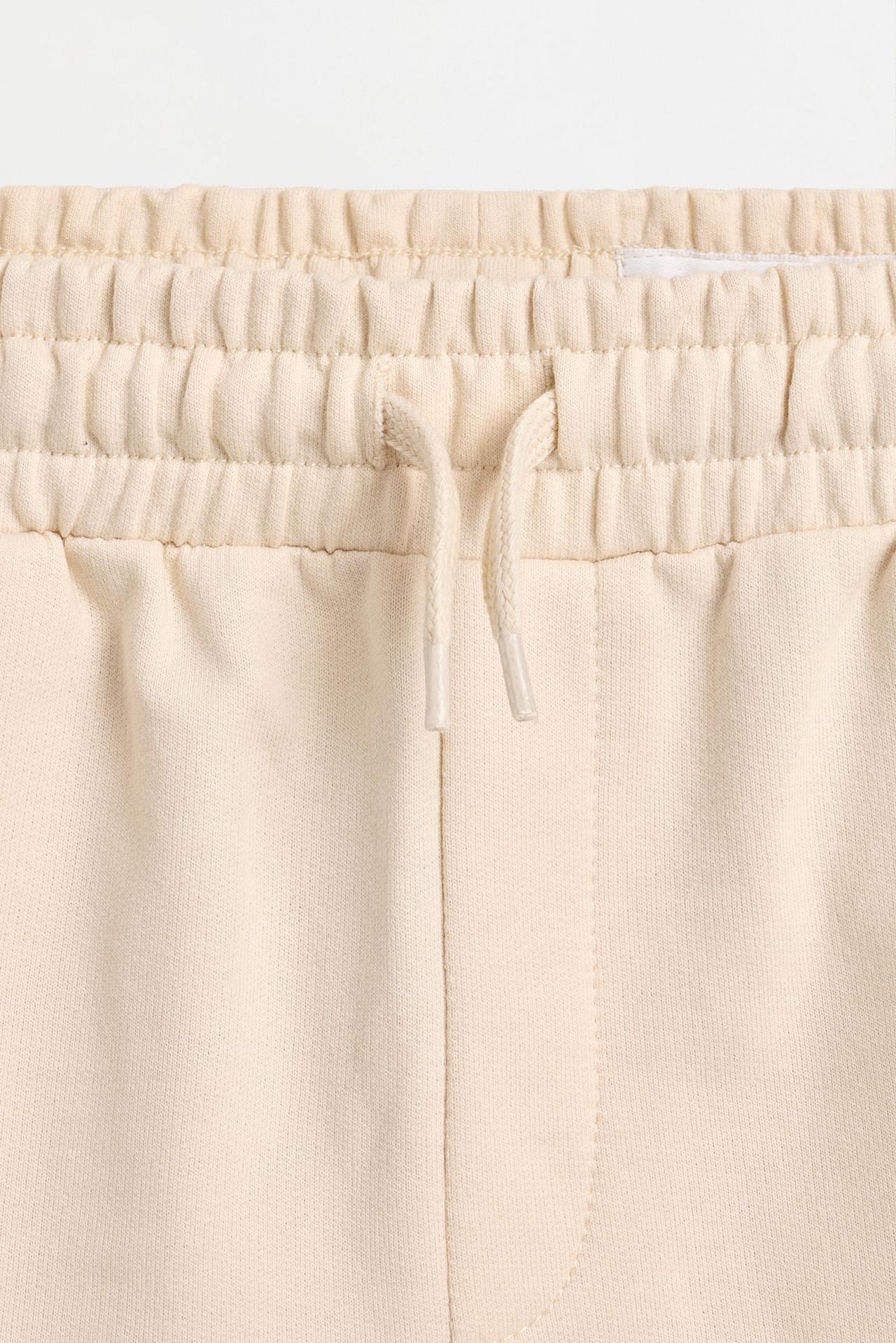 Contrast seam plush Bermuda shorts — SAND