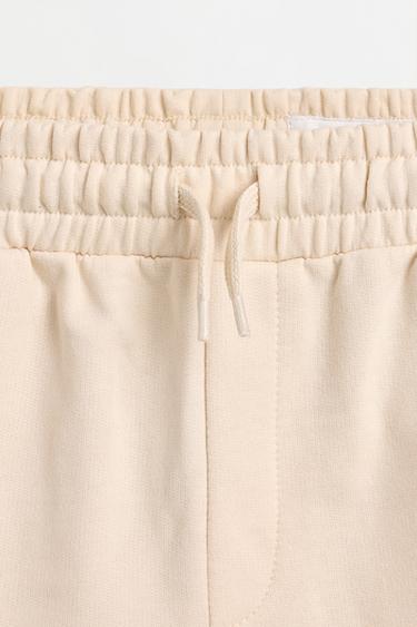 Contrast seam plush Bermuda shorts — SAND 3