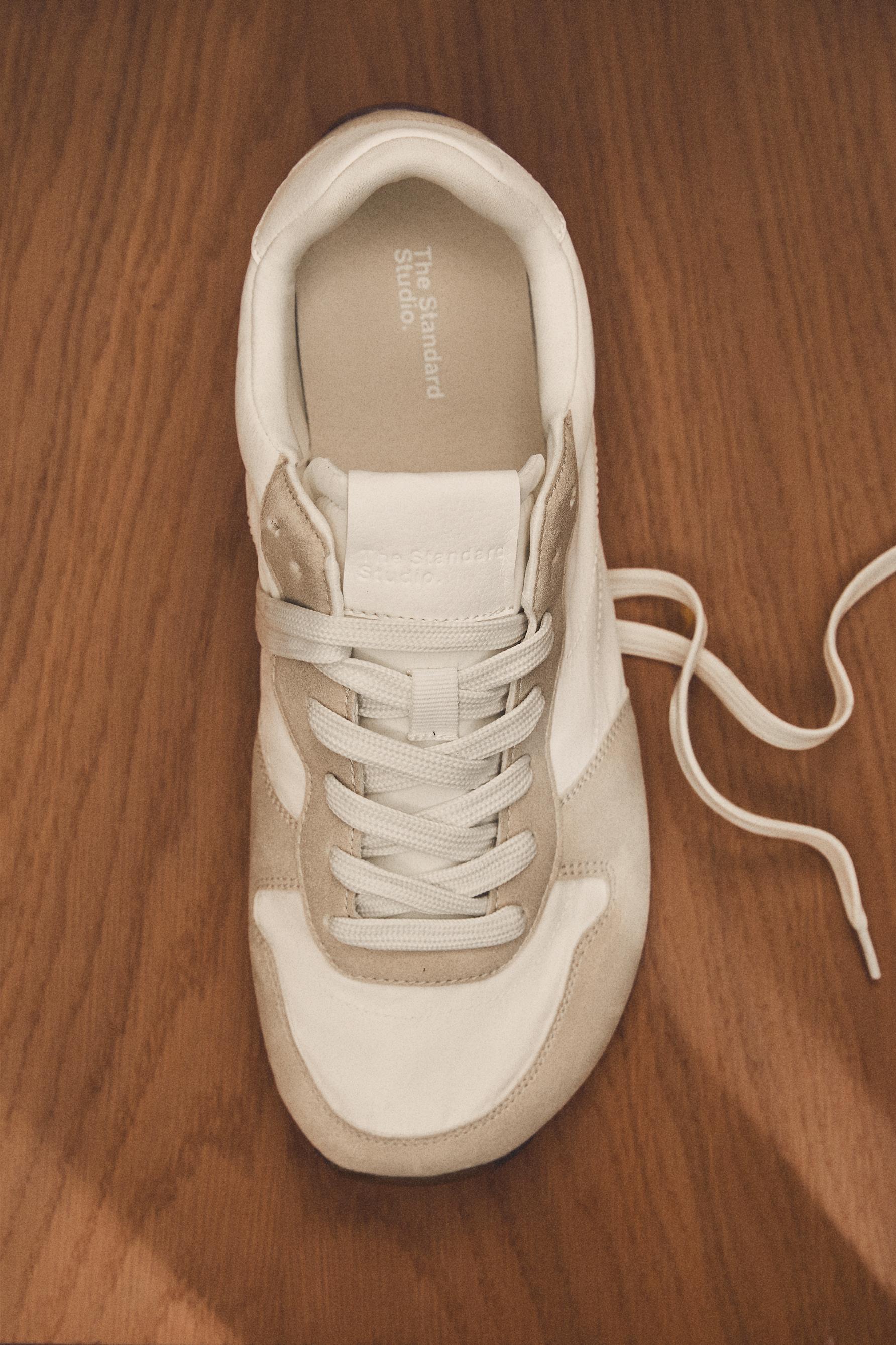 Barefoot sneakers — OTHERS