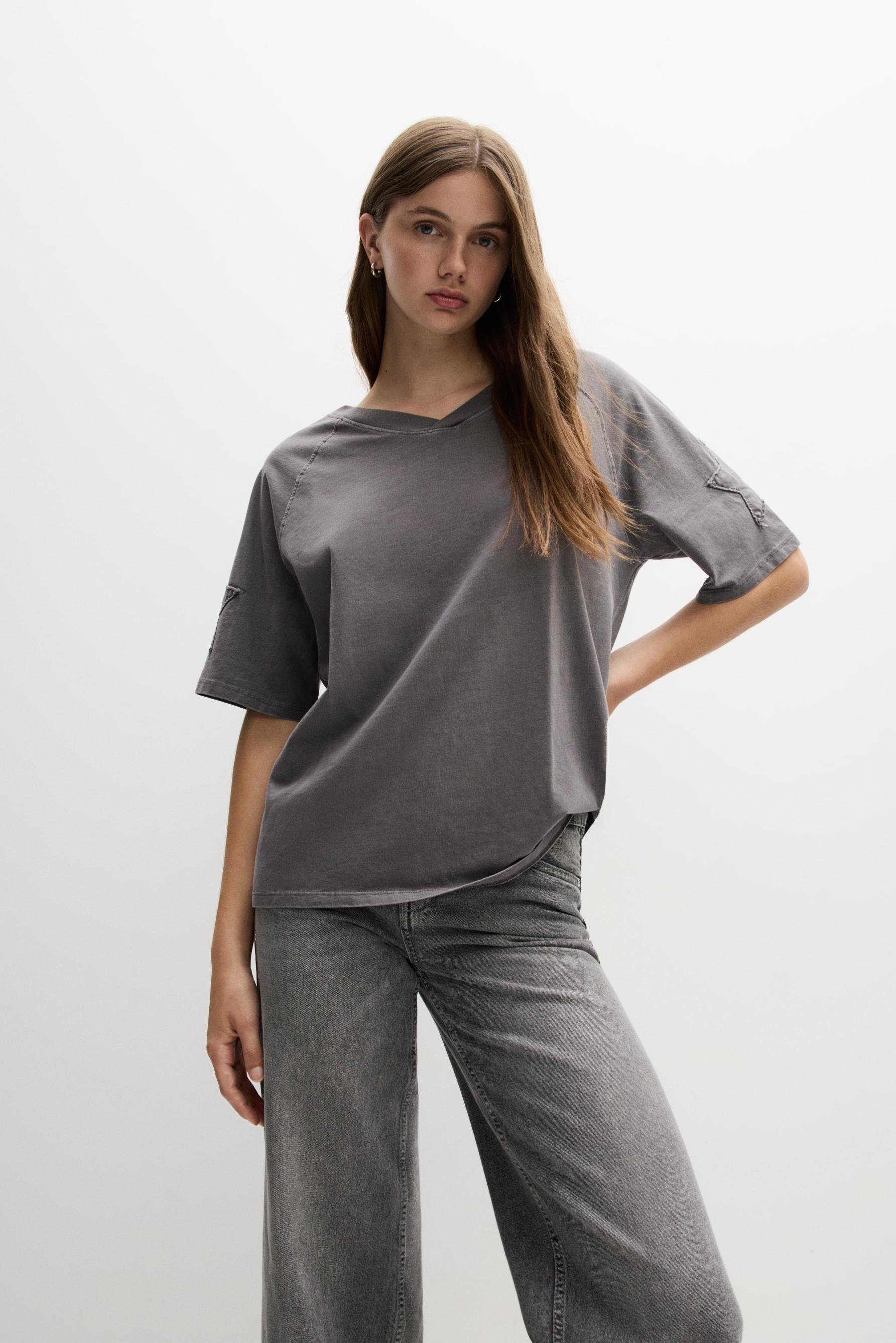 Camiseta efecto lavado parches