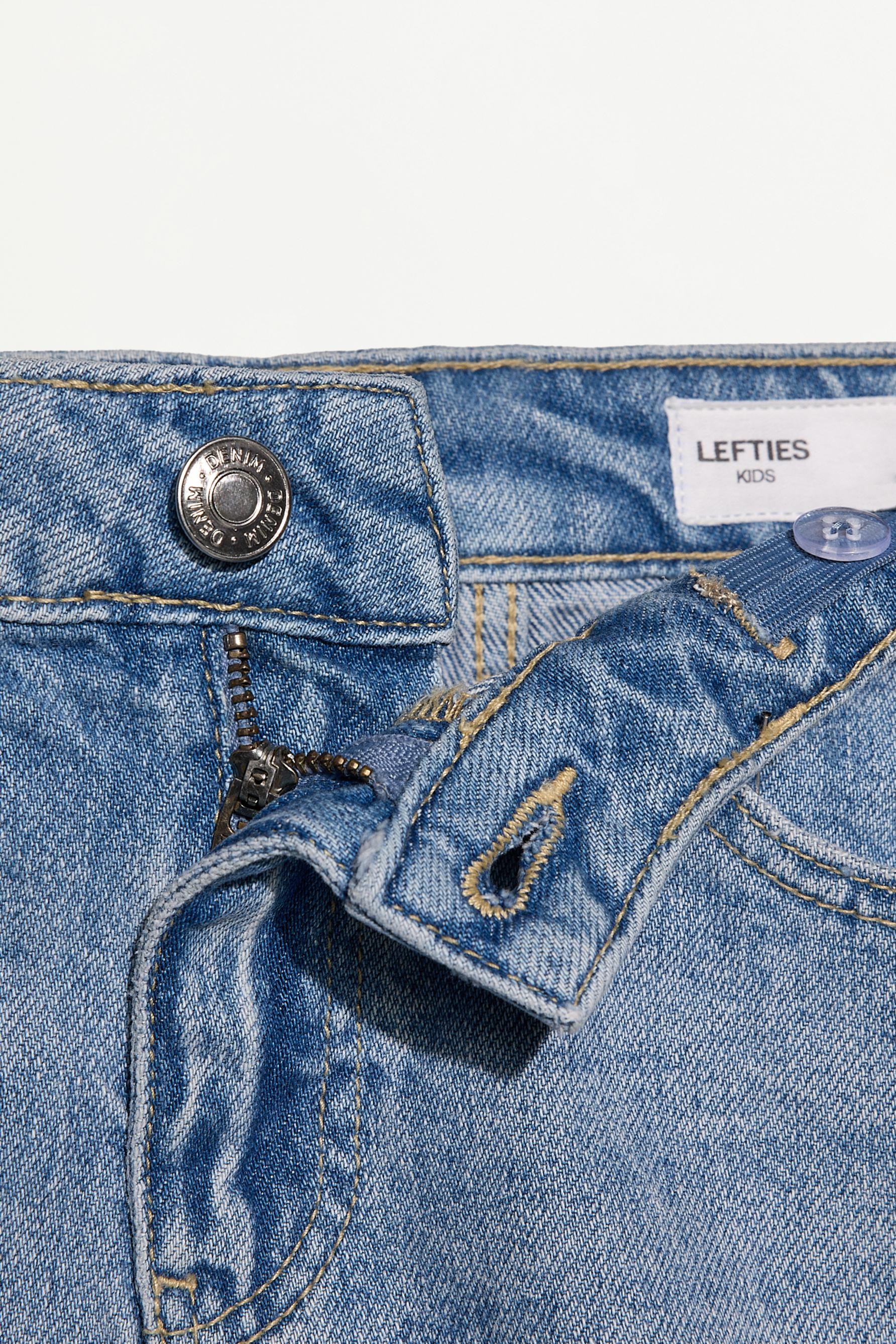 Frayed denim shorts — PALE BLUE