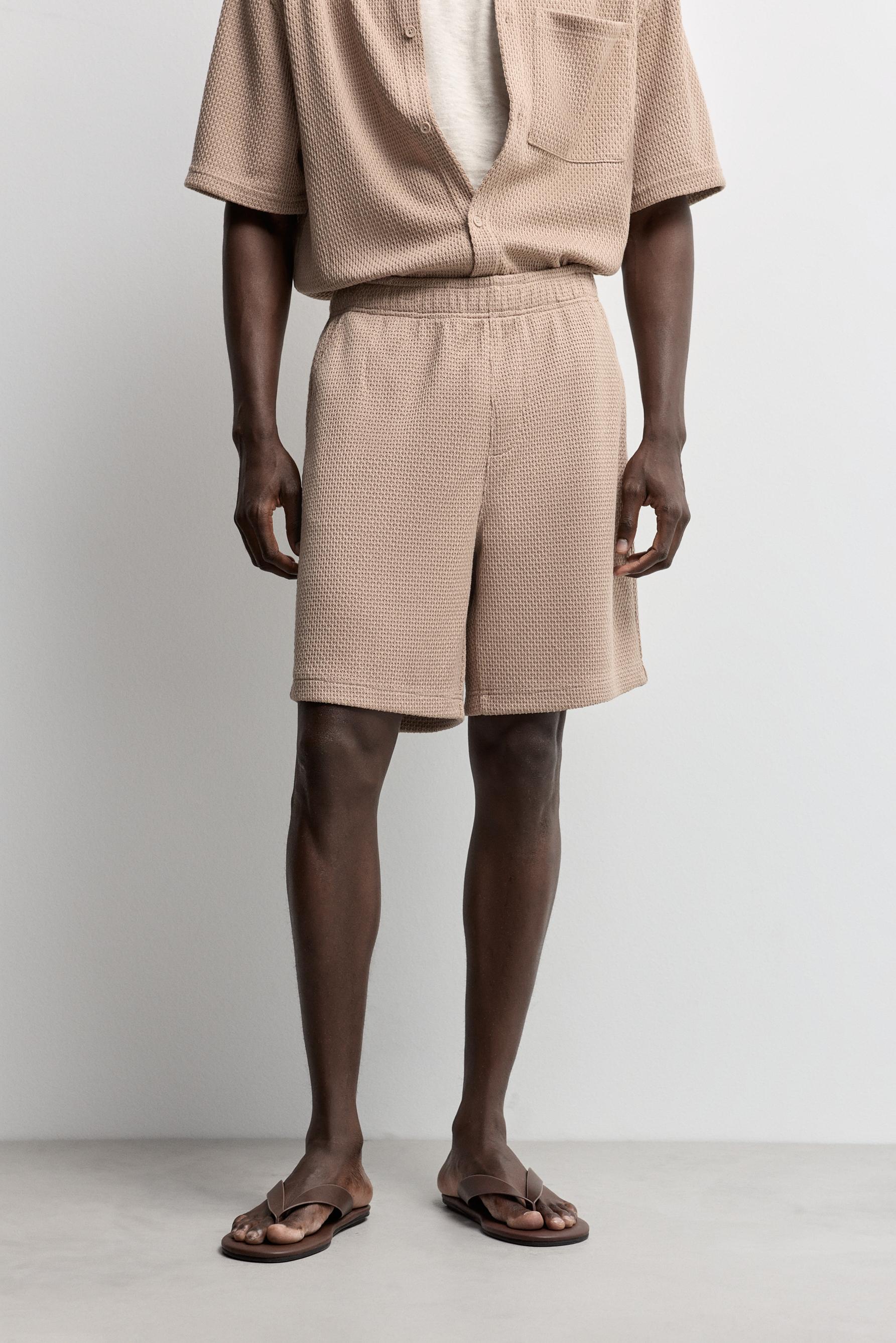 Waffle-textured Bermuda shorts — YARN