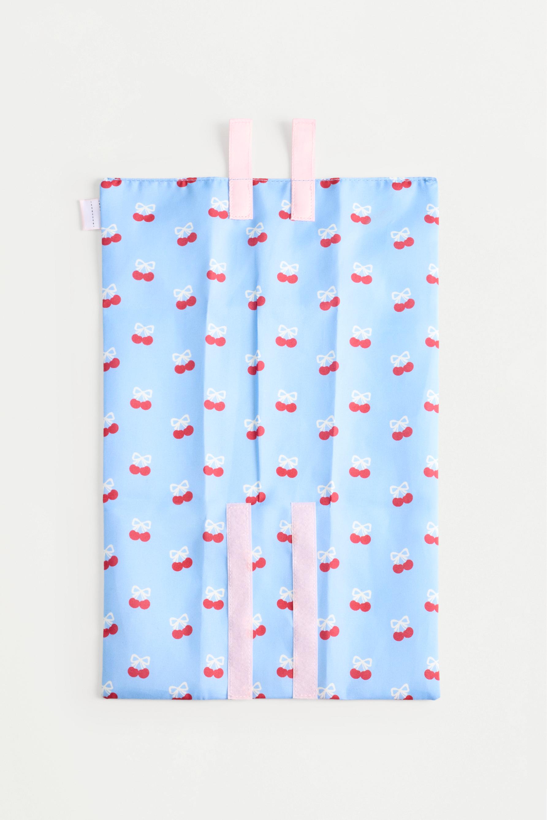 Cherry print snack bag — VARIOUS
