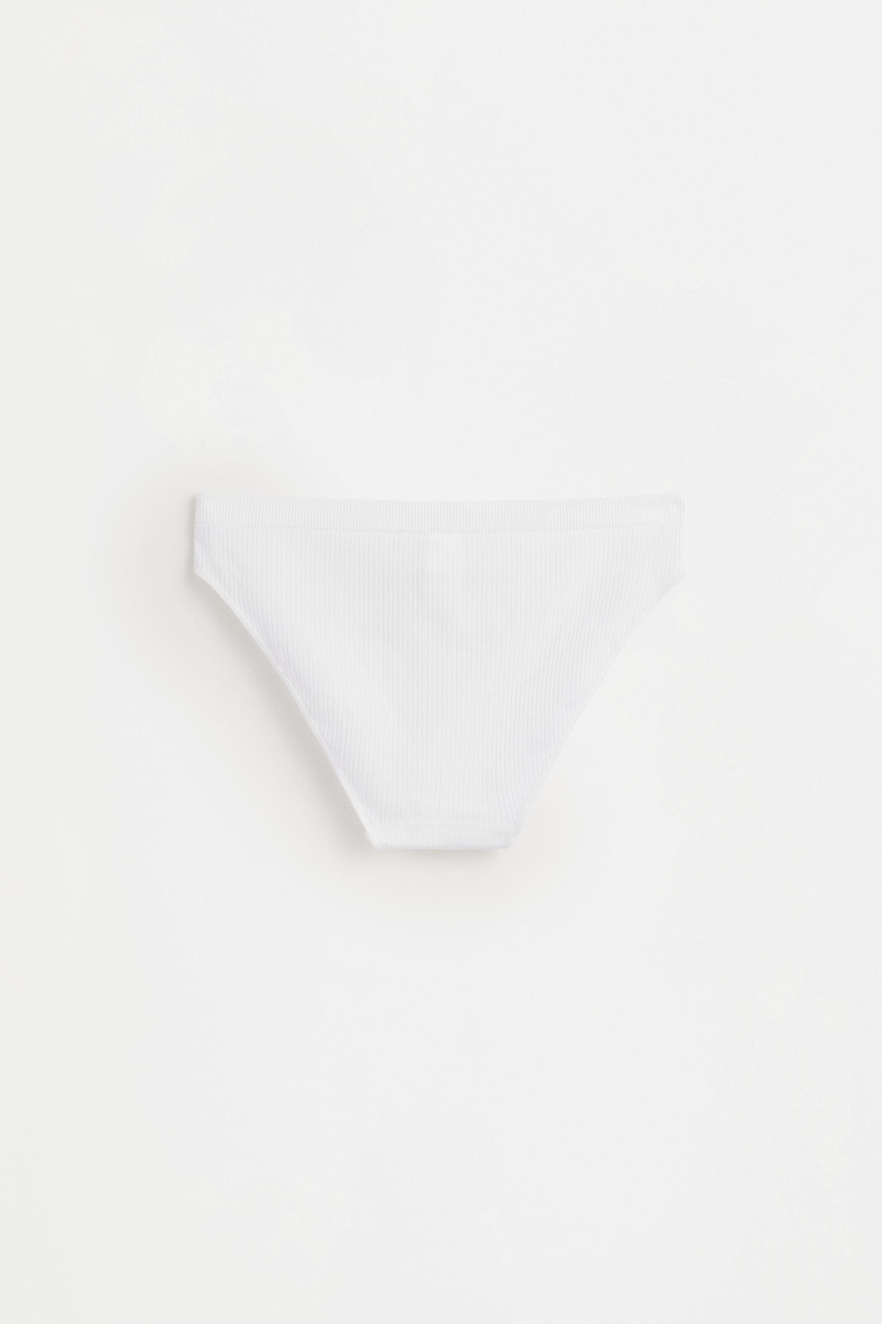 Classic seamless briefs (2-pack) — WHITE
