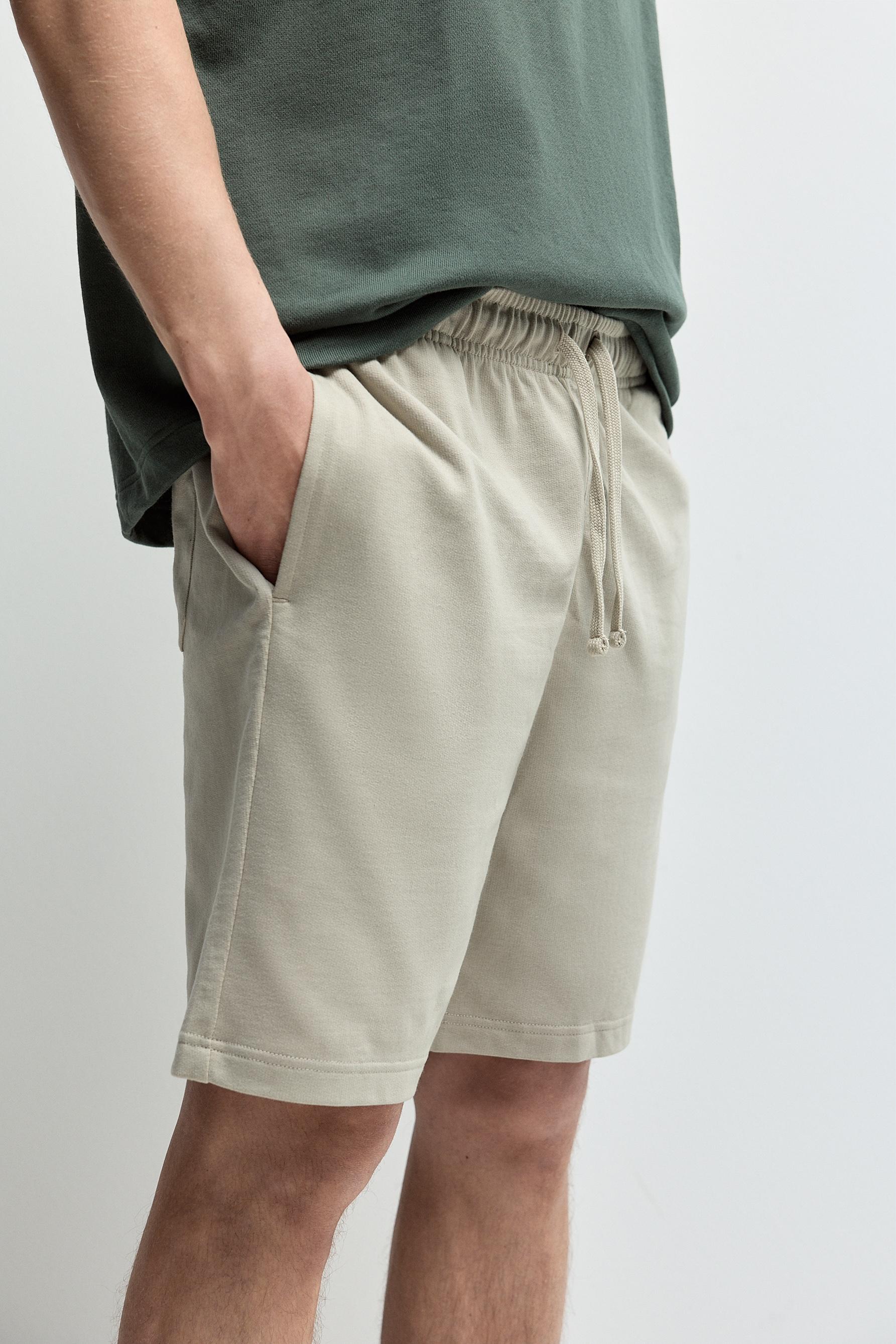 Basic tracksuit Bermuda shorts — PALE GREEN