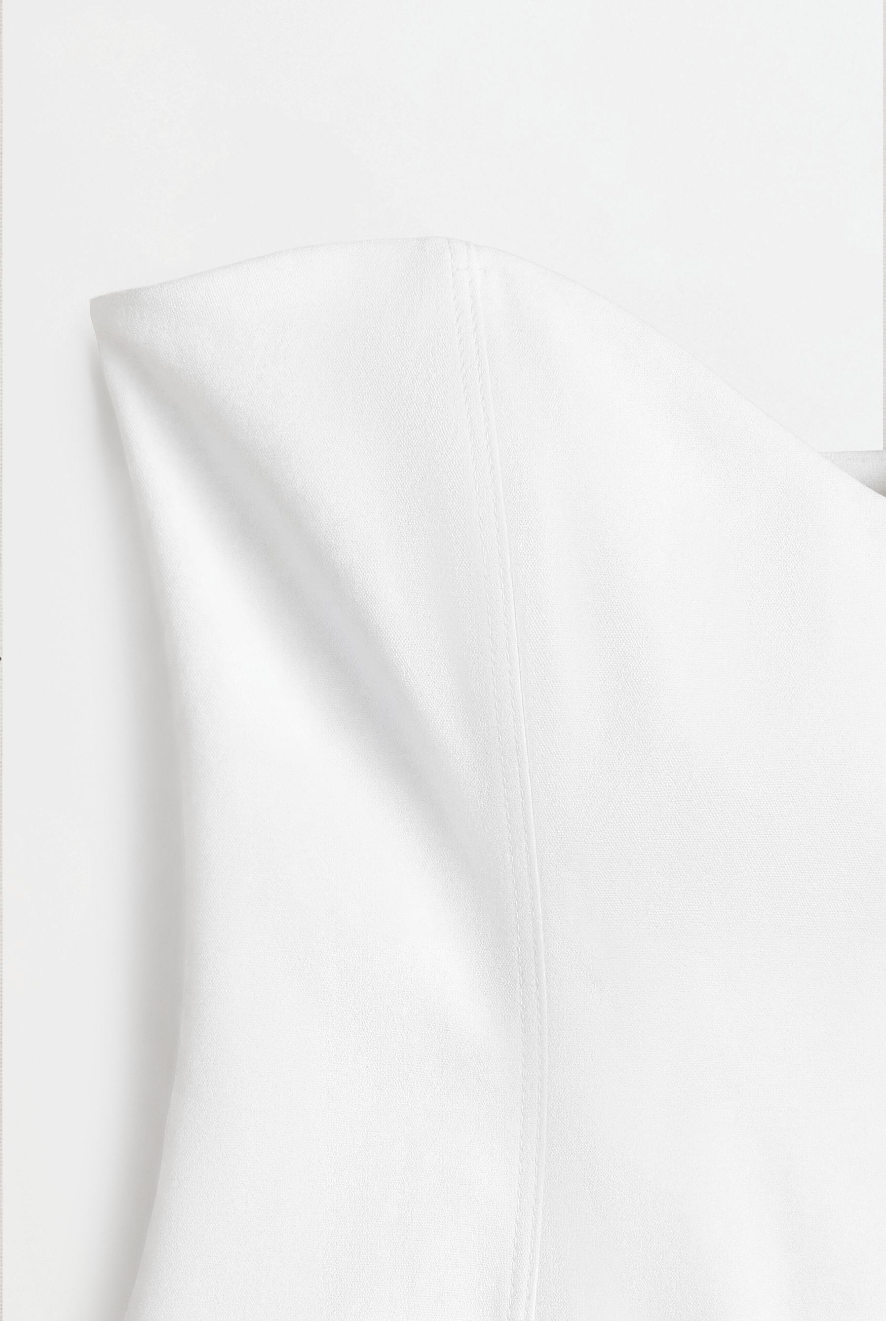 Peplum seam top — OFF WHITE