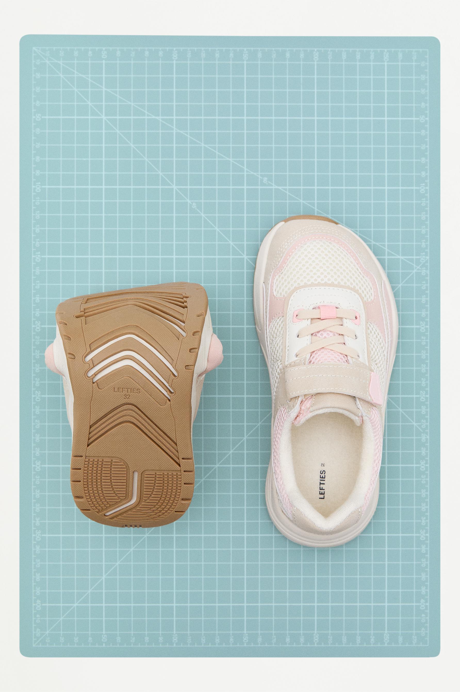 CASUAL BAREFOOT SNEAKER — ECRU