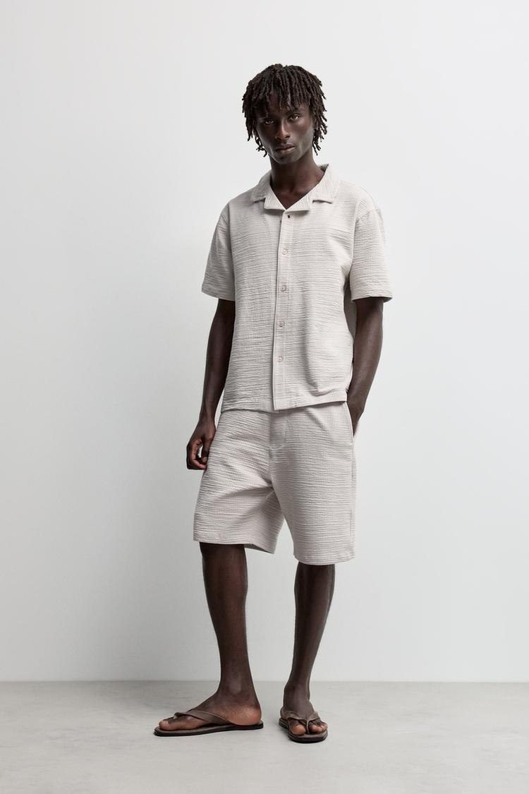 Seersucker Bermuda shorts — IVORY