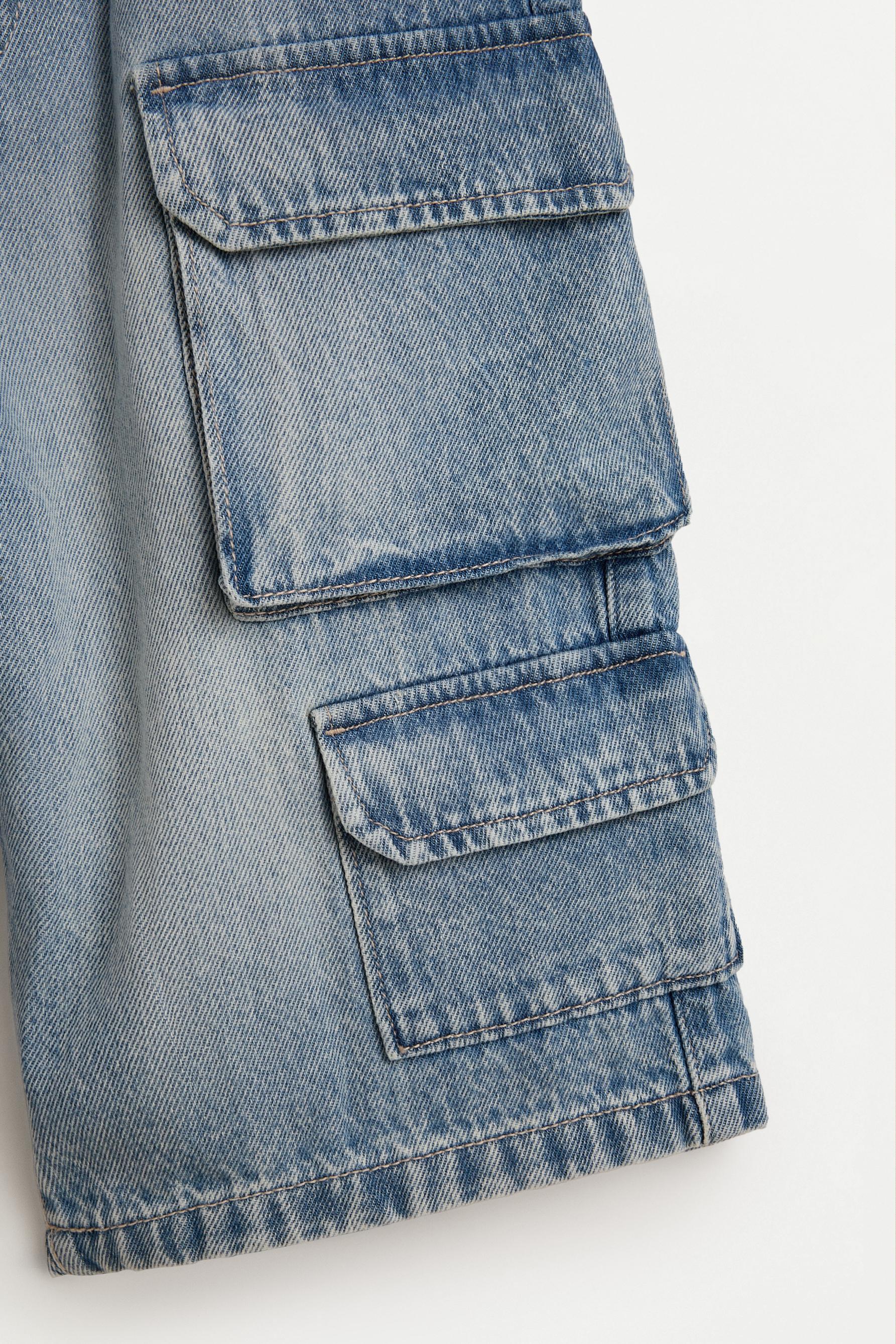 Multi-pocket denim cargo Bermuda shorts — BLUE
