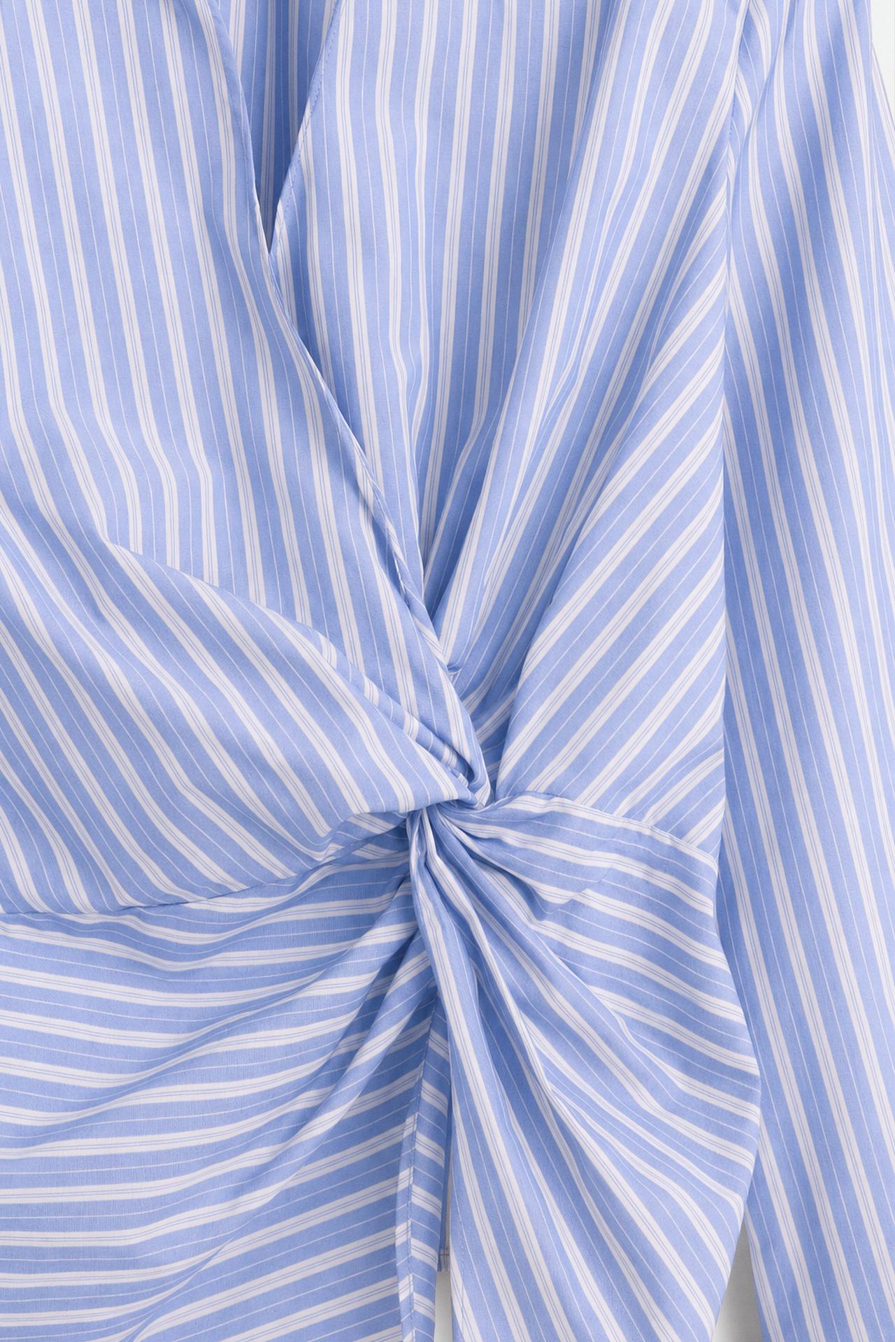 Knotted shirt — BLUE
