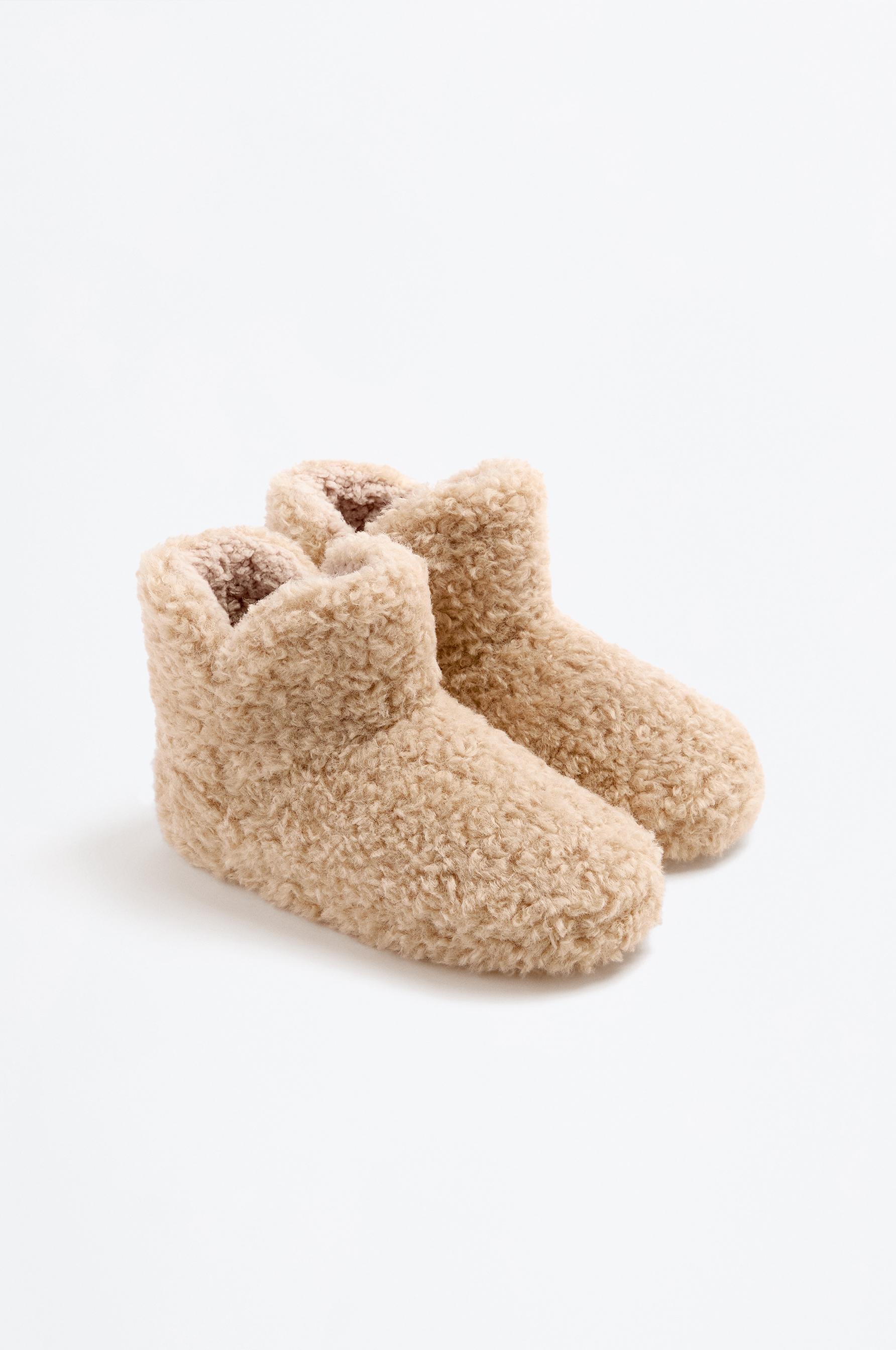 Faux fur ankle boots — ECRU