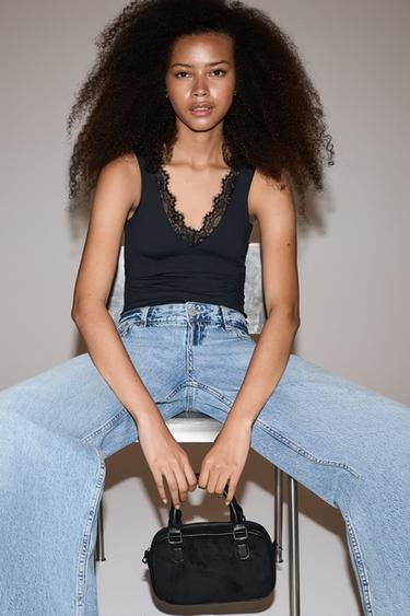 Lace V-neck bodysuit — BLACK 5