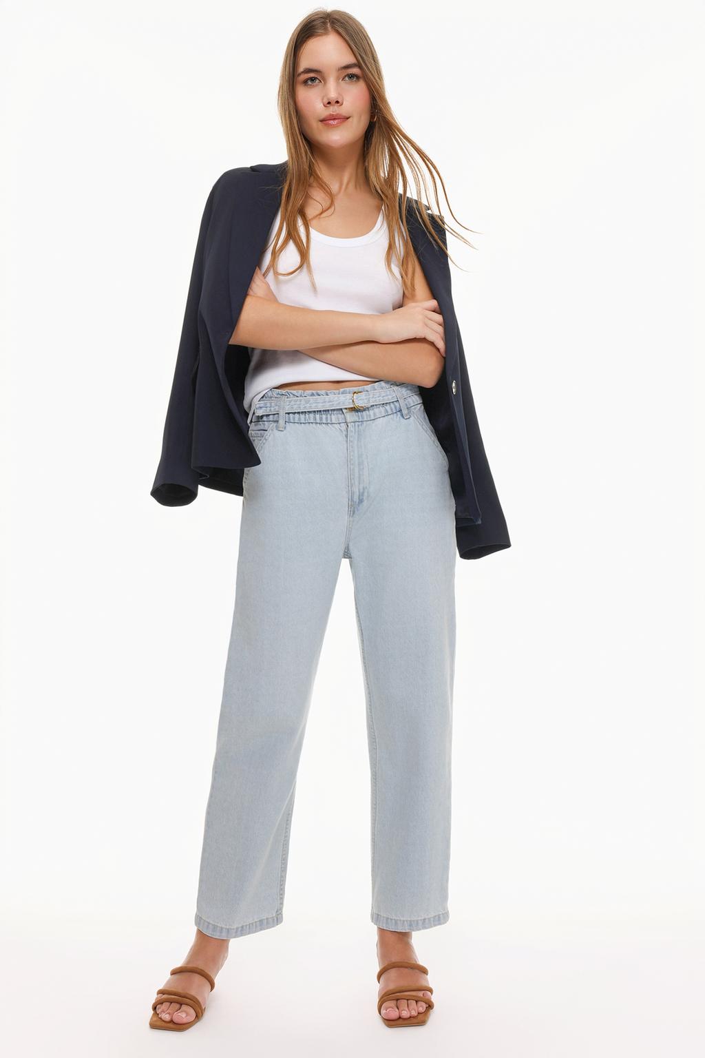 Jeans with elasticated waistband