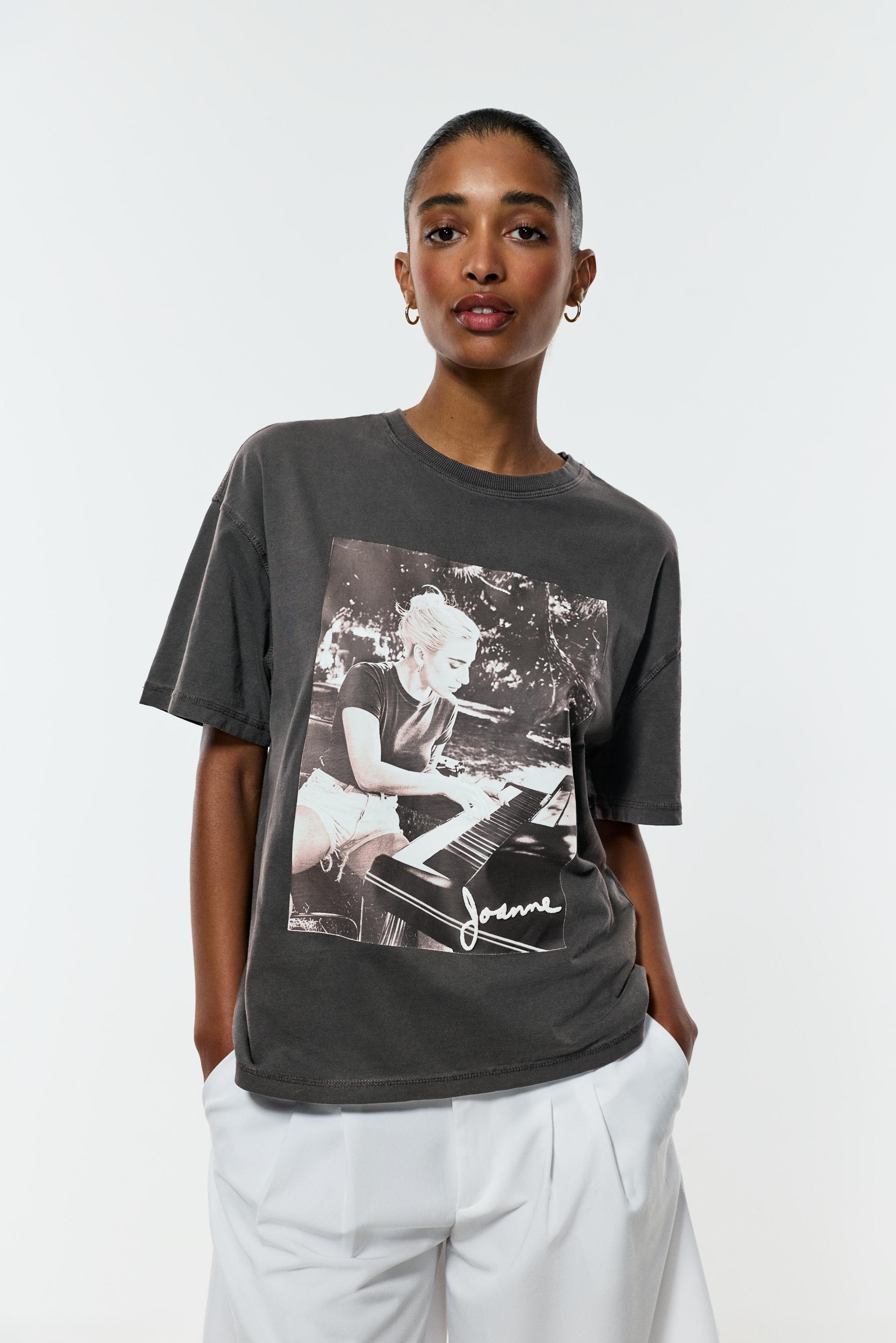 Lady Gaga ©Universal T-shirt — ANTHRACITE GREY