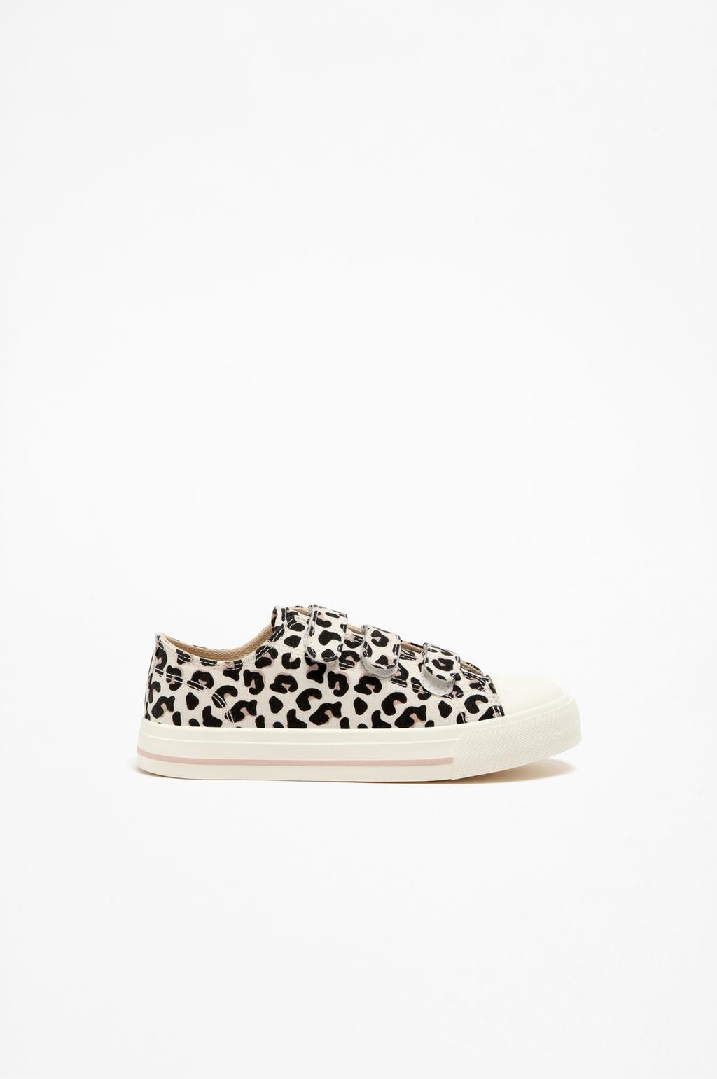 Zapatilla puntera tejido print