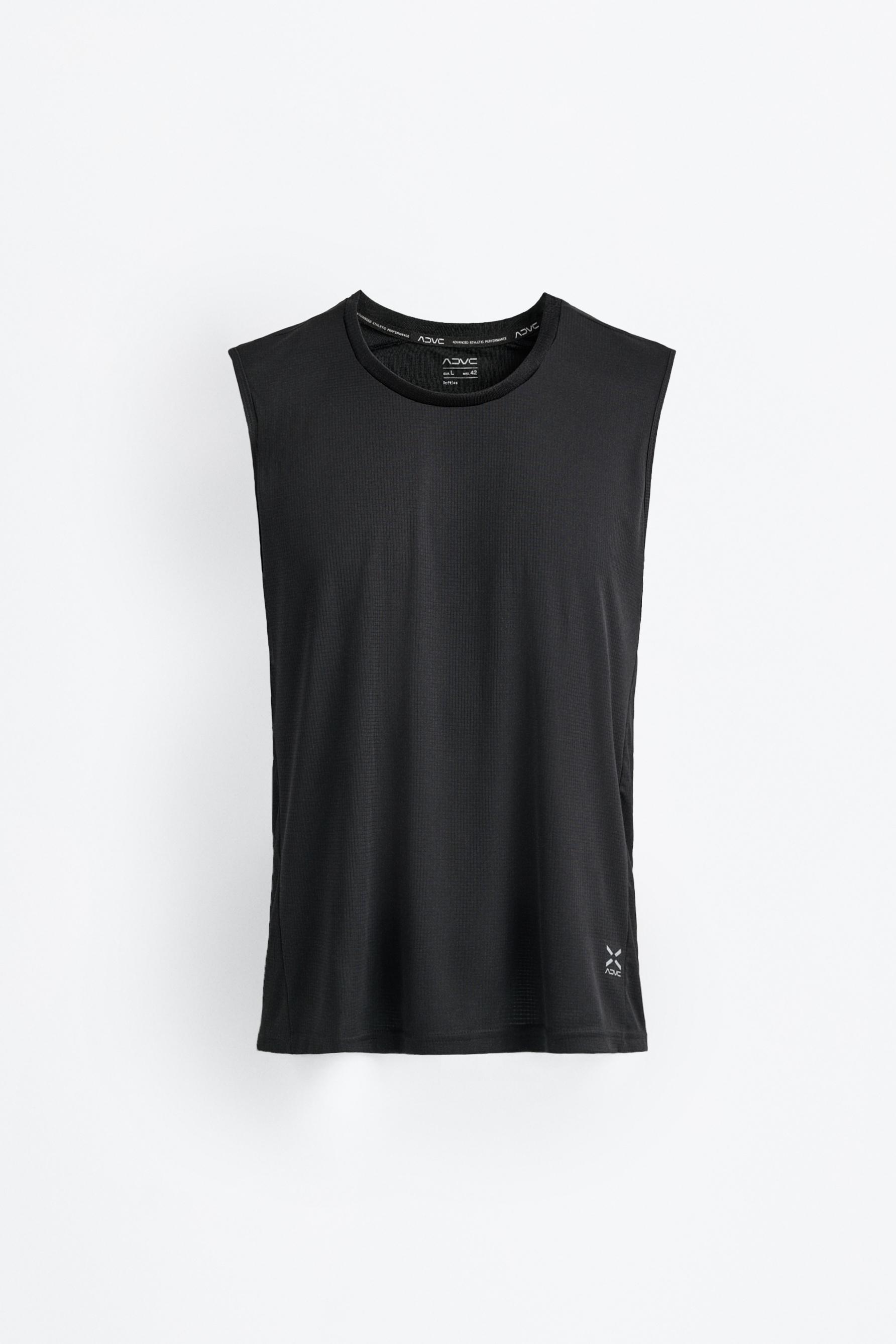 Sleeveless sports T-shirt — BLACK