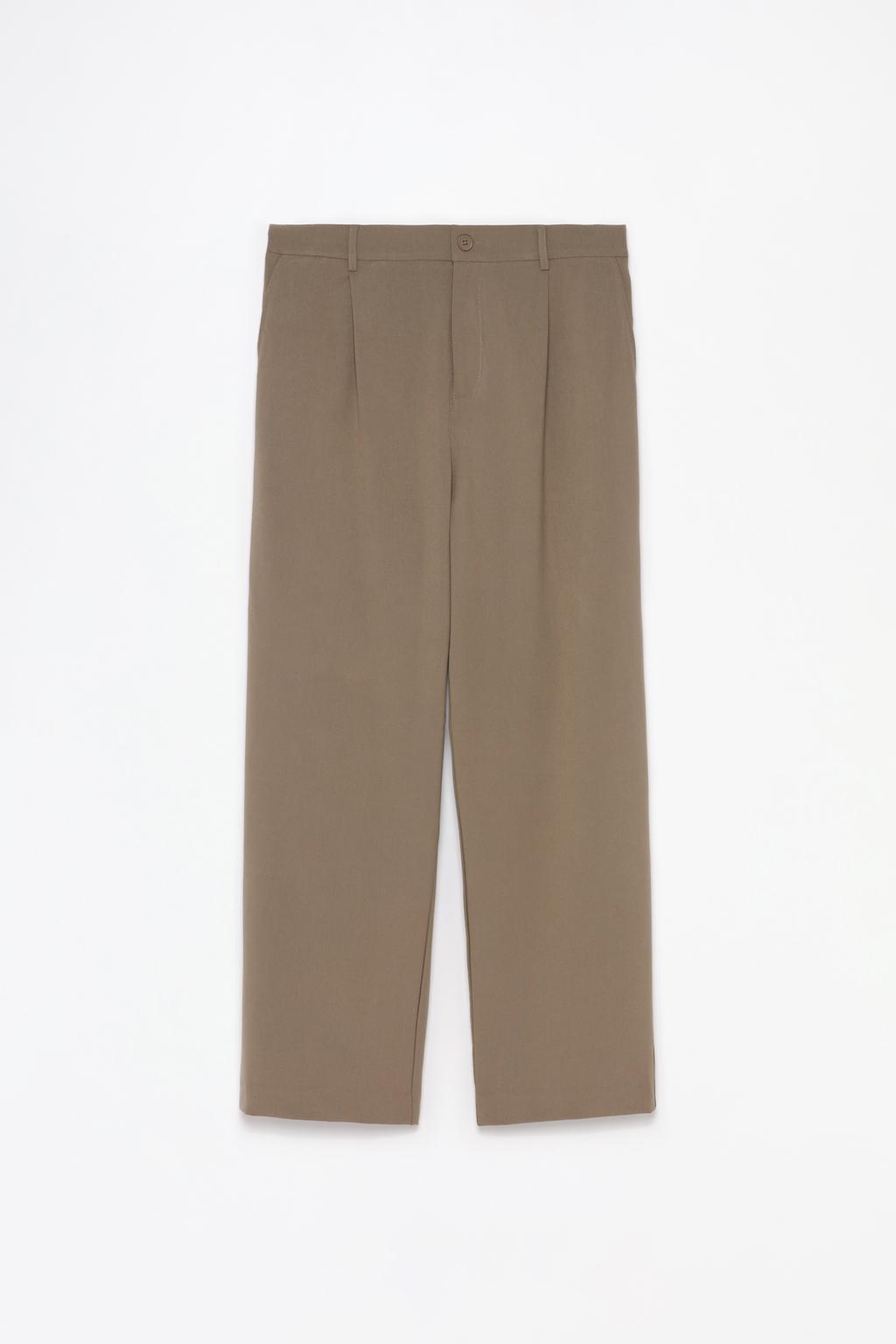 Tailored baggy trousers