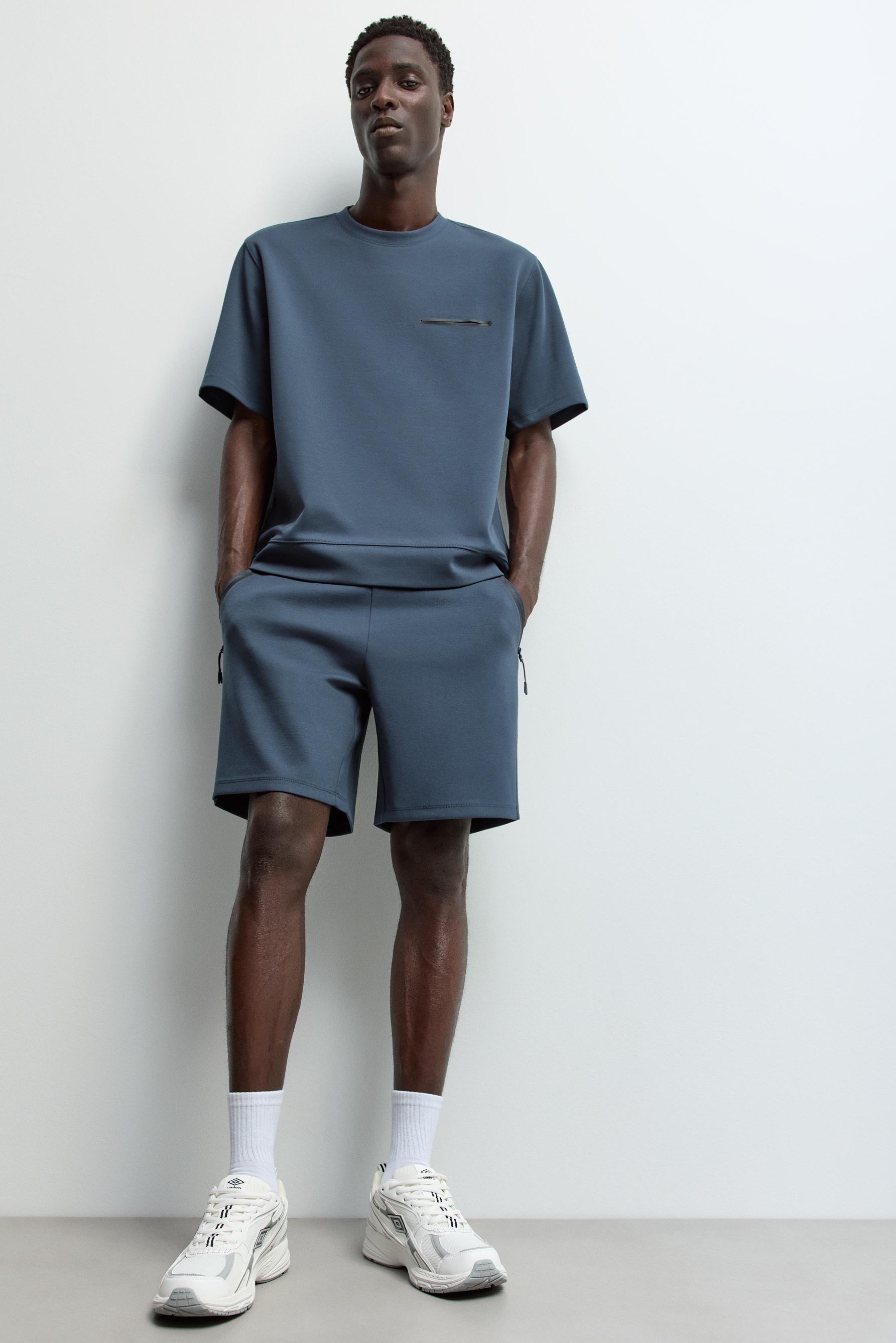 Basic interlock Bermuda shorts — DARK BLUE