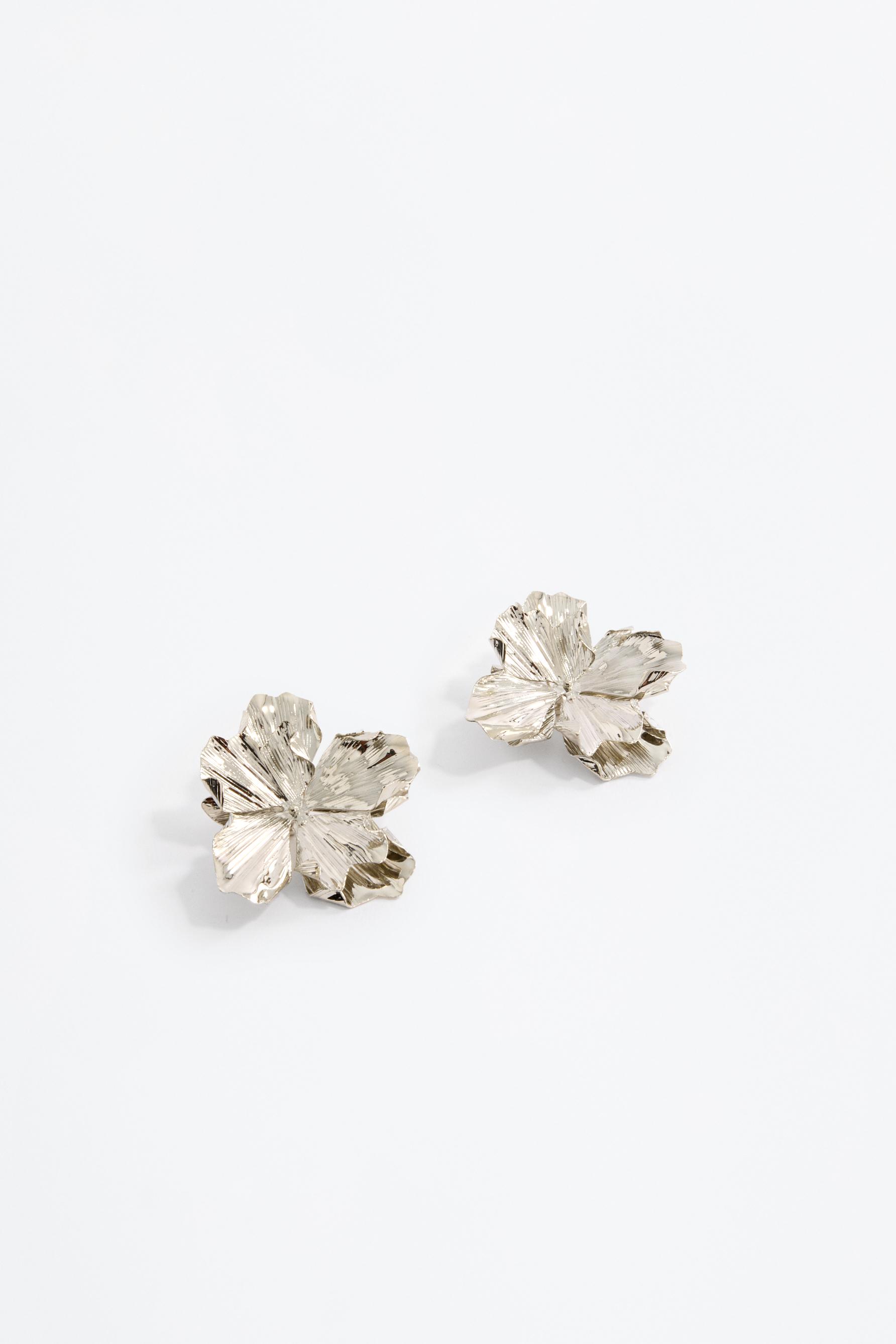 Flower earrings — SILVER