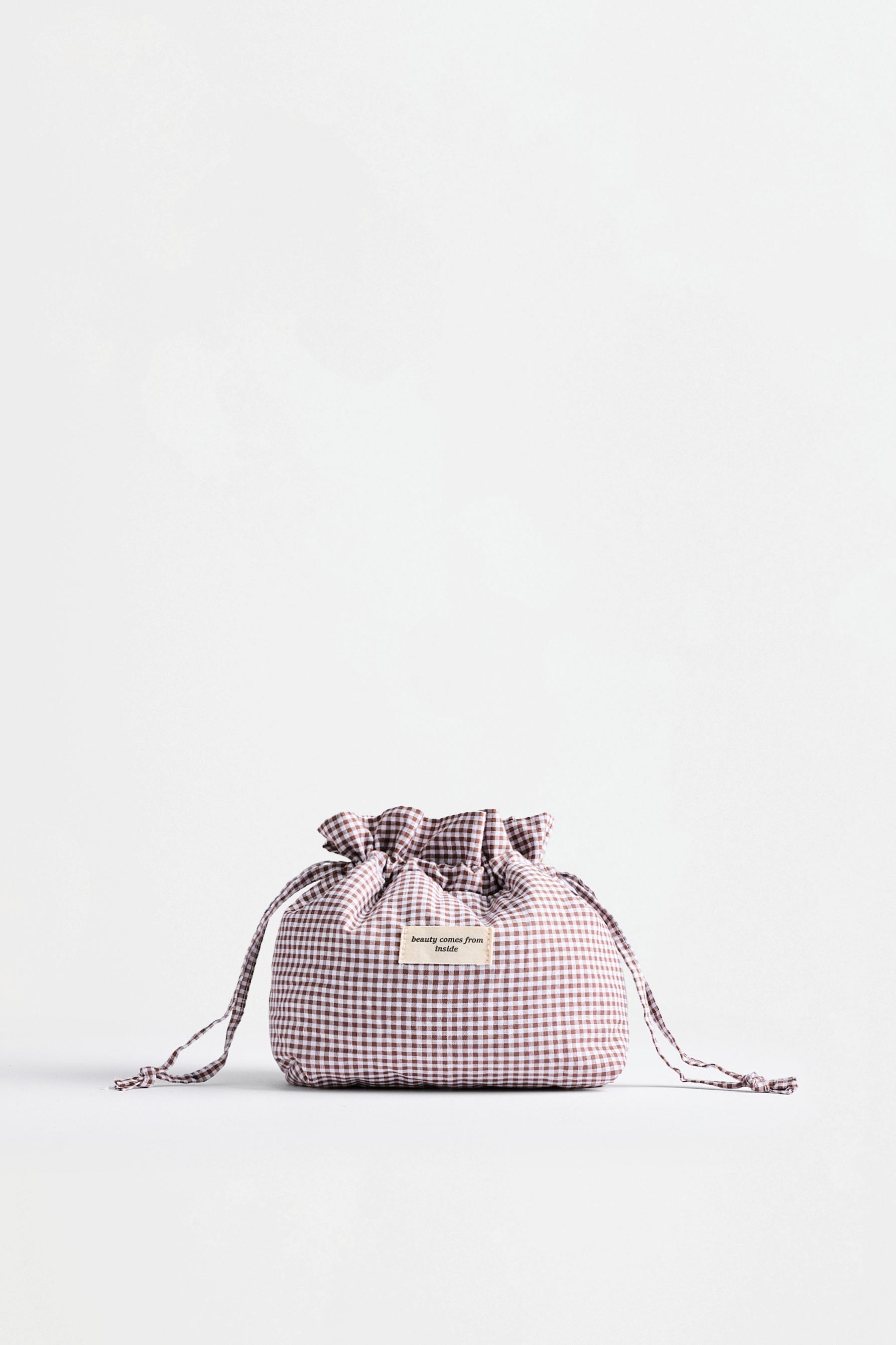 Small gingham check toiletry bag — BROWN