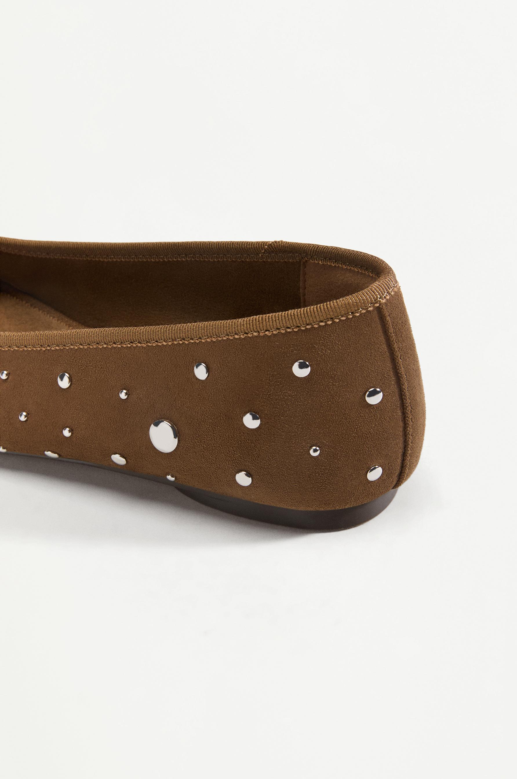 Studded bow ballet flats — LEATHER