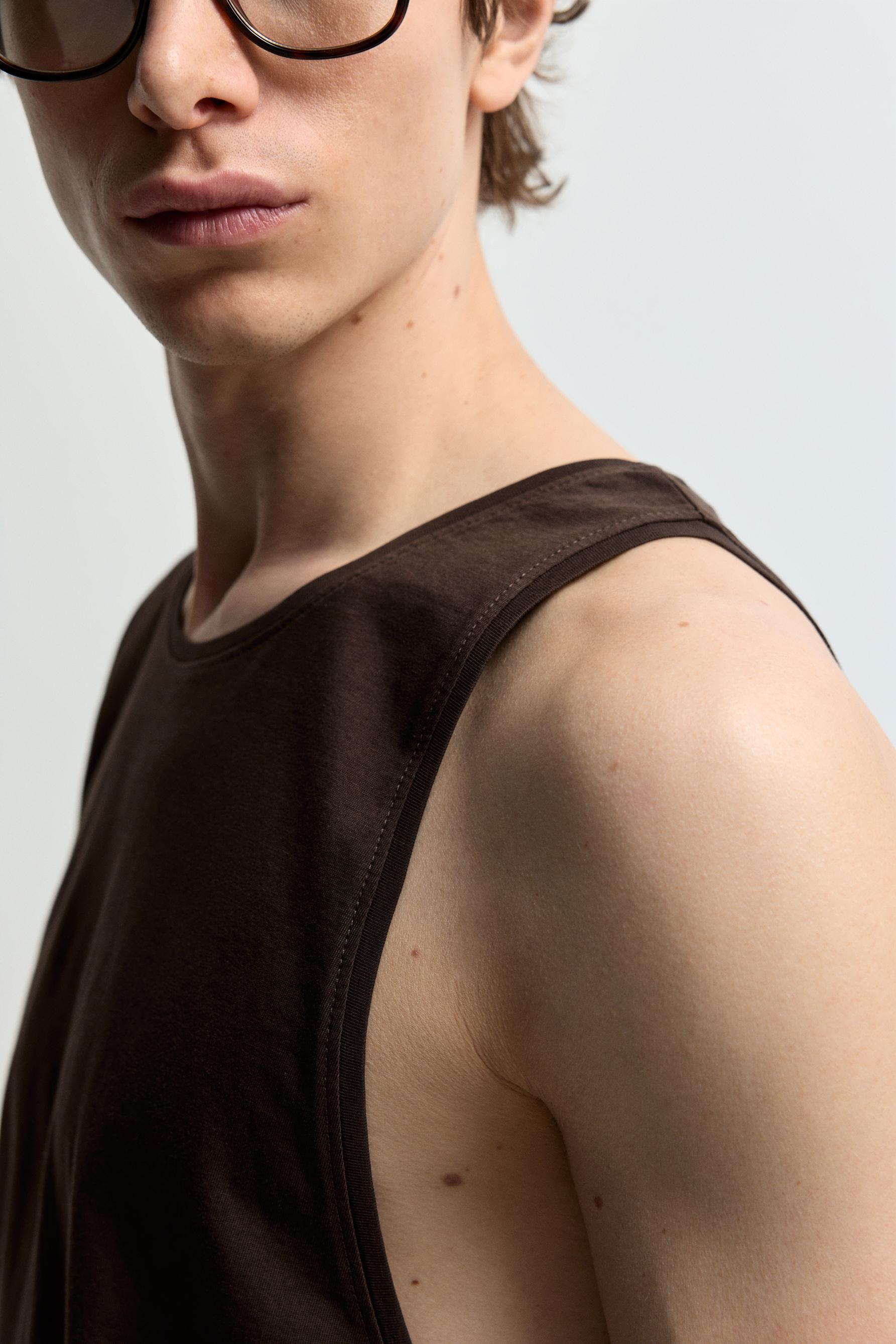 Basic tank top — BROWN