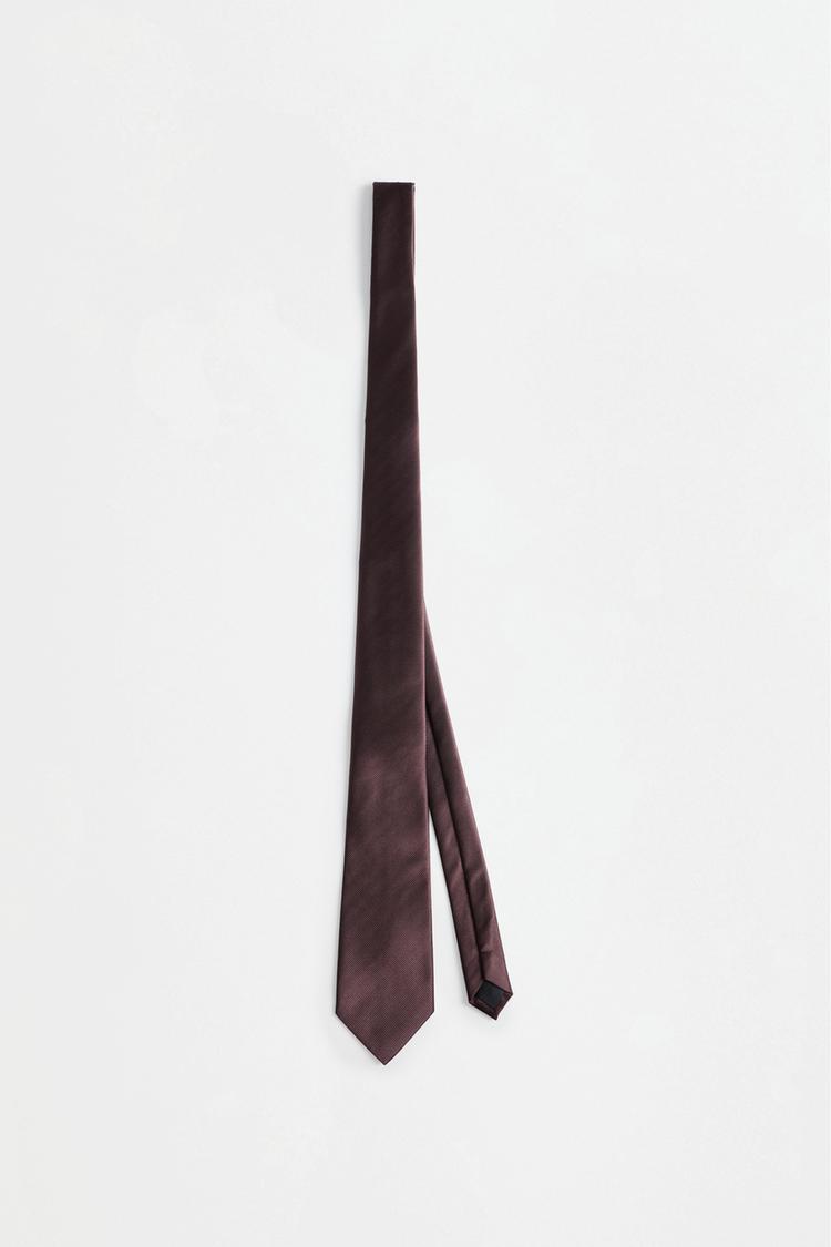 Textured tie — BROWN