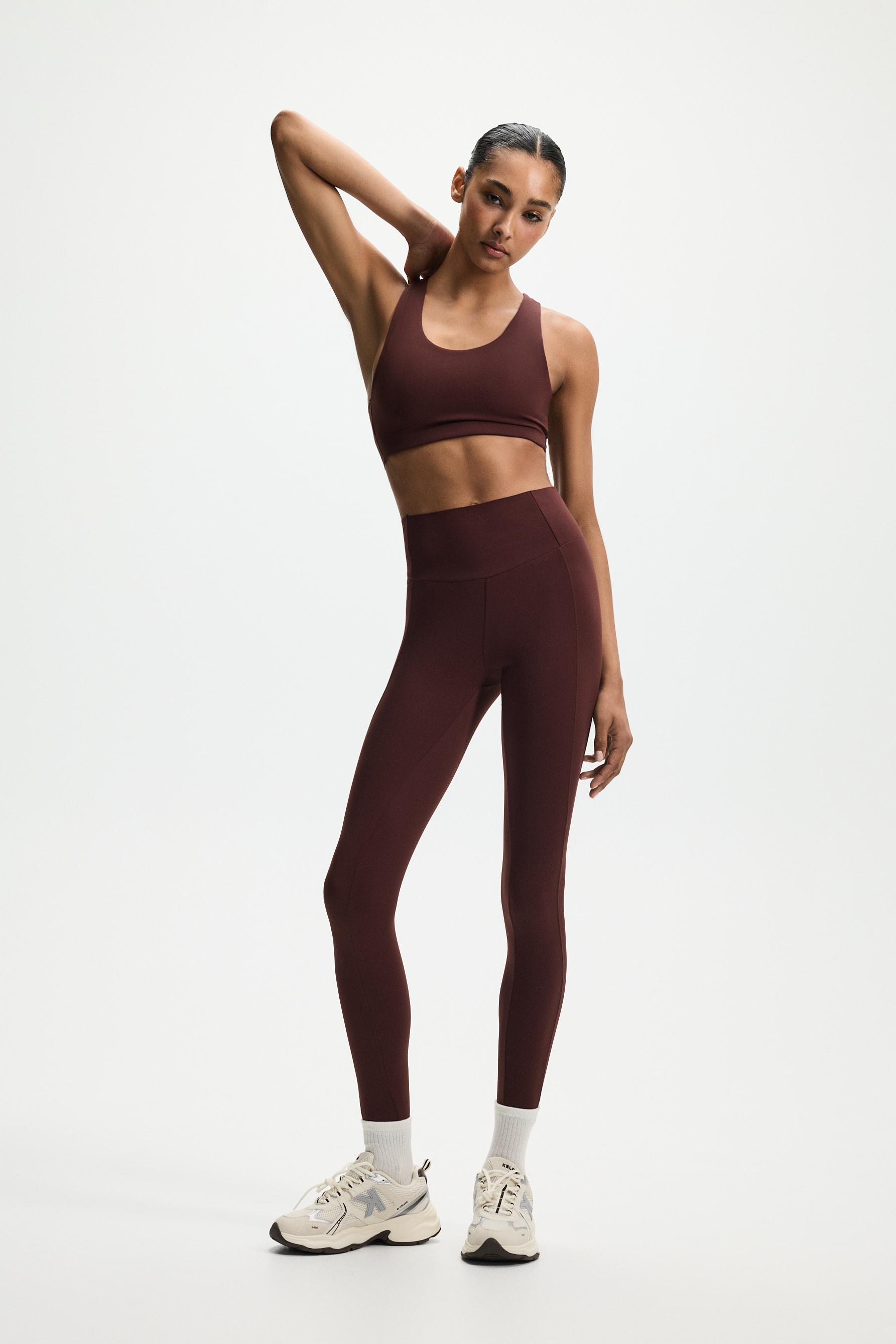 Shape-effect sports top — WINE