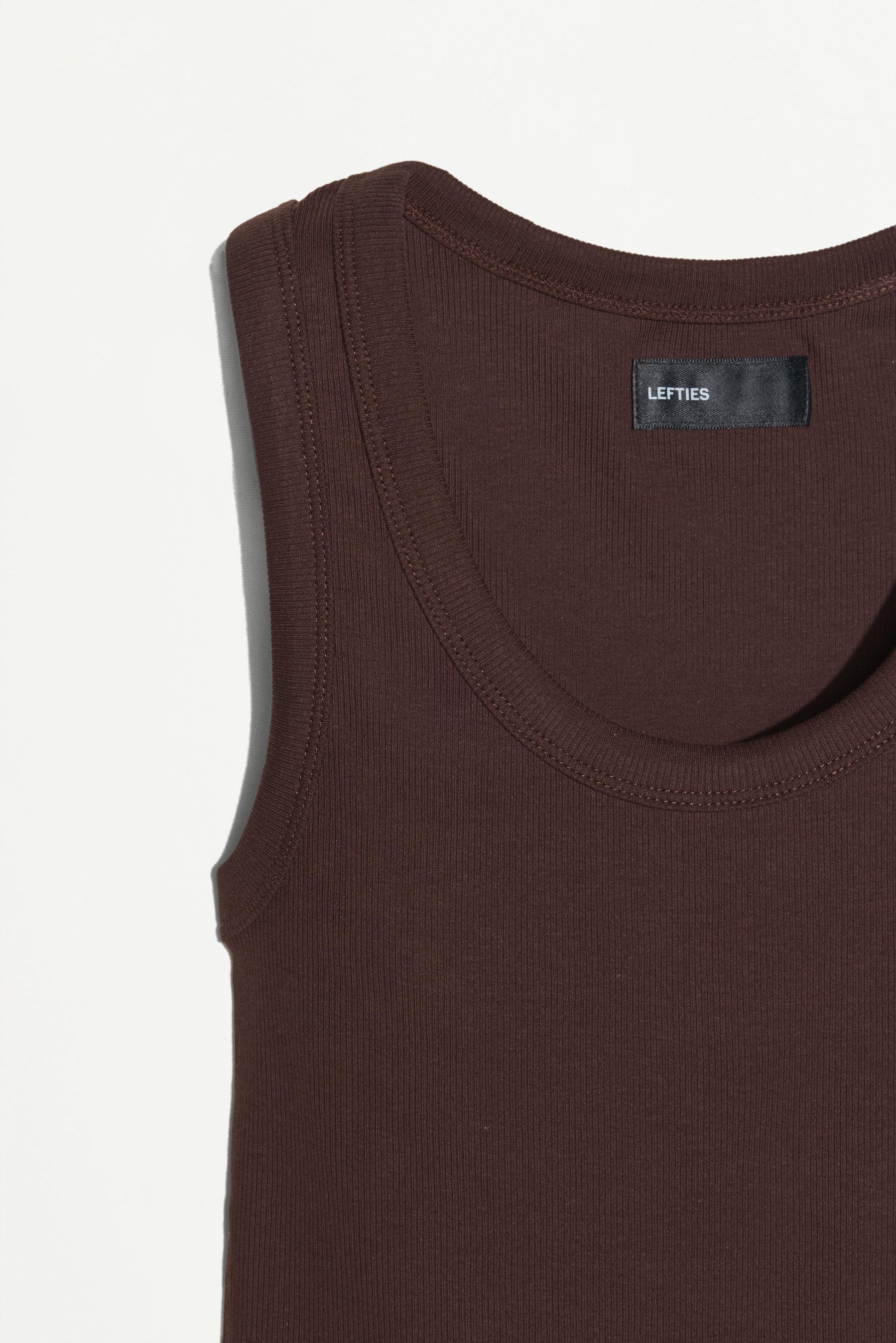 2-pack of racerback T-shirts — CHOCOLATE