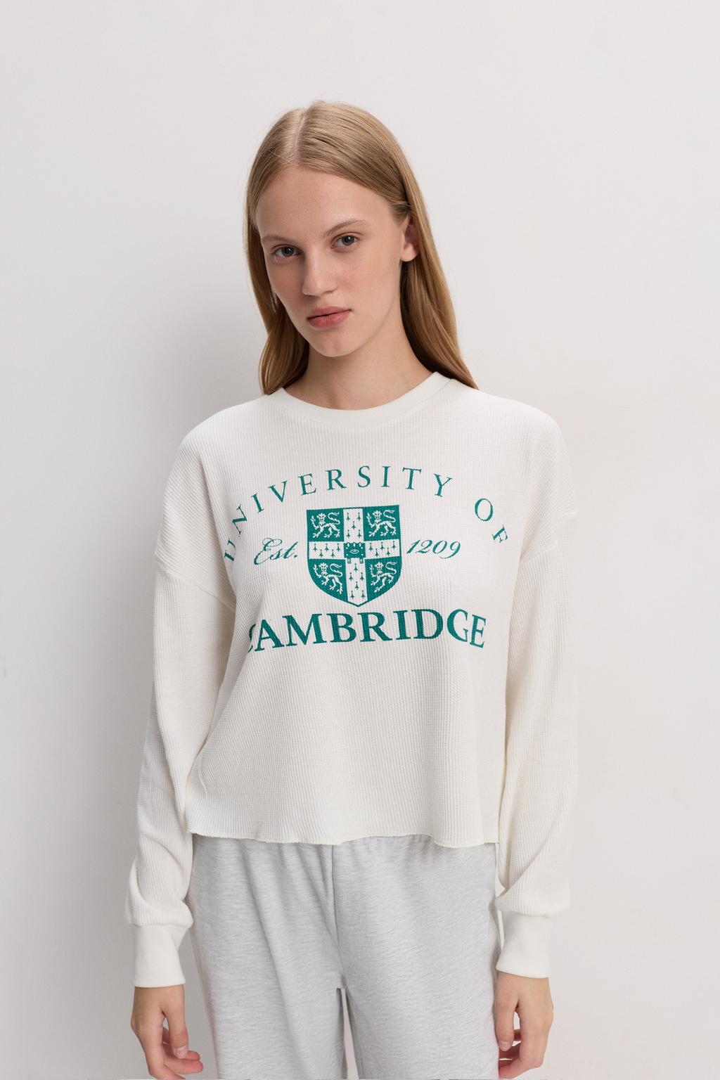 © University of Cambridge pyjama T-shirt