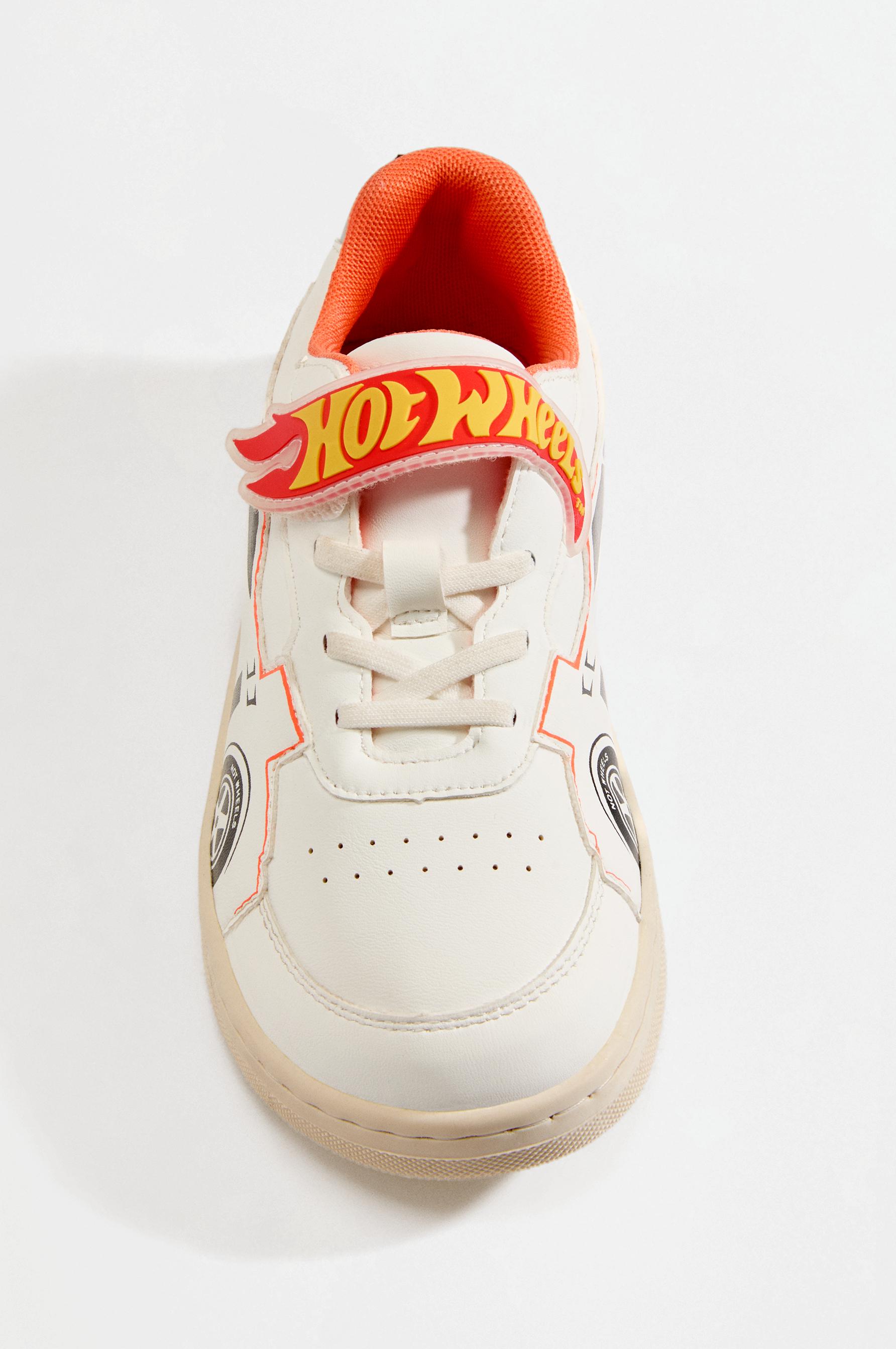 Hot Wheels® Mattel barefoot sneakers — WHITE