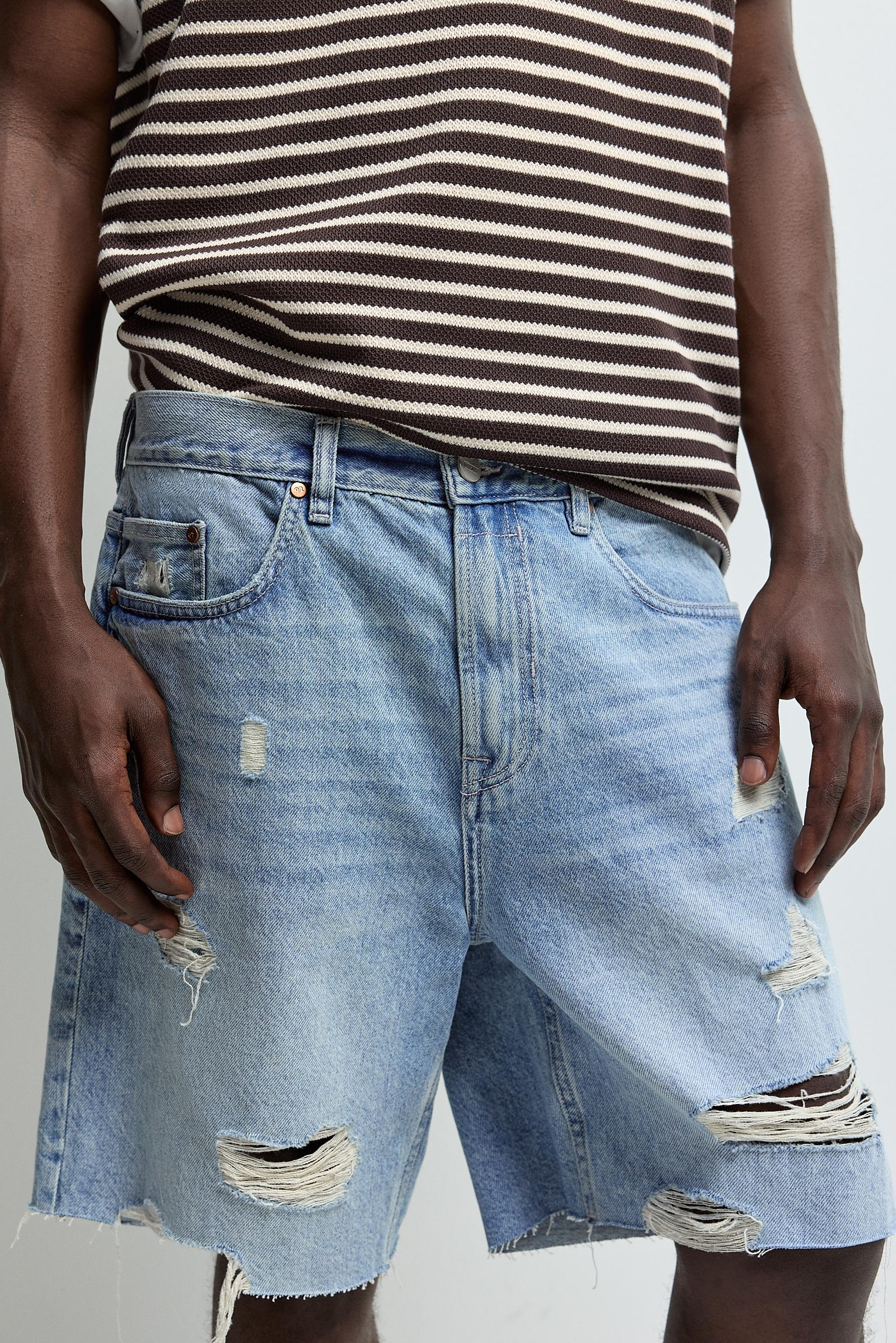 Ripped denim Bermuda shorts — PALE BLUE
