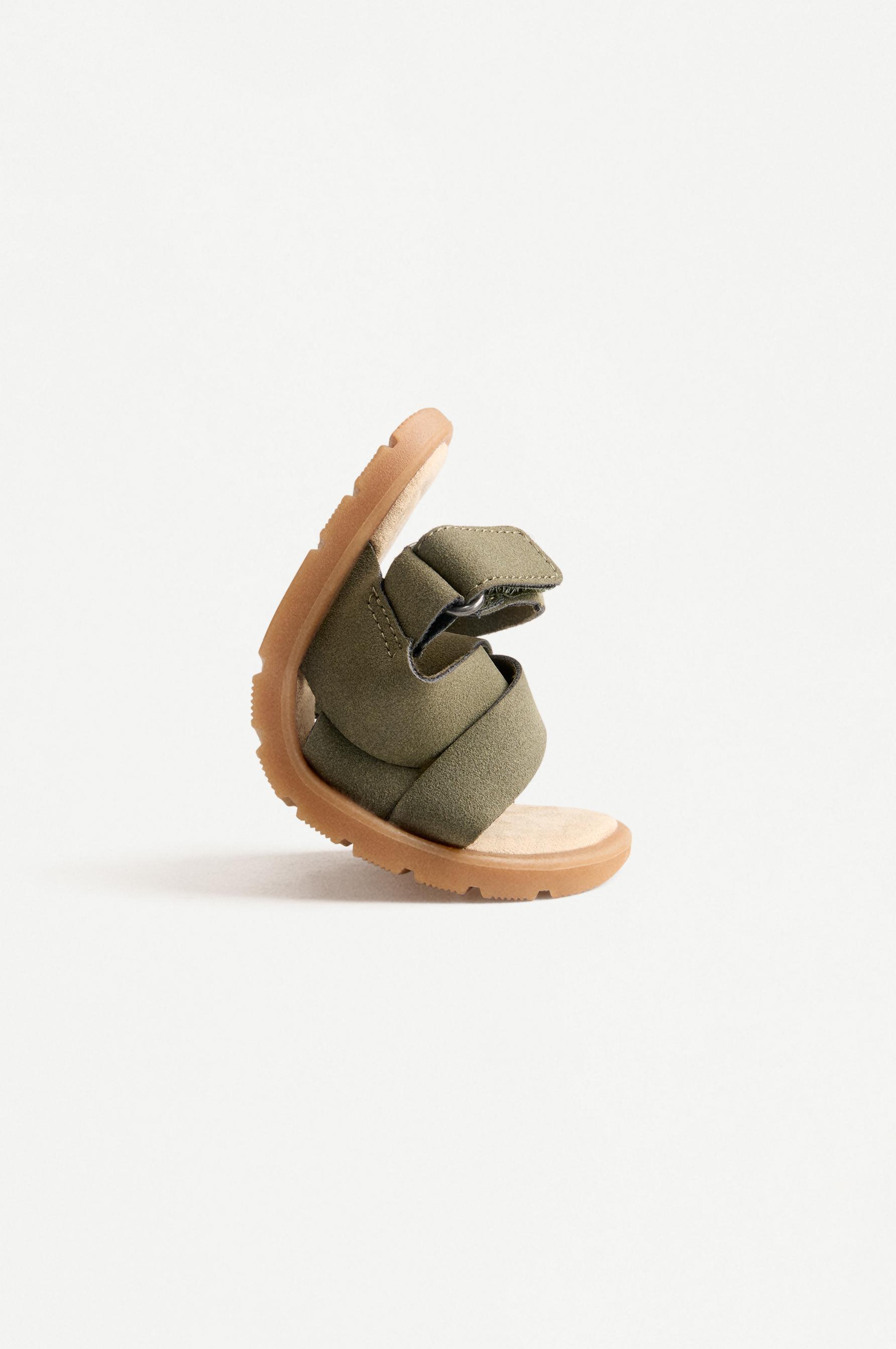 BAREFOOT STRAP SANDALS — KHAKI