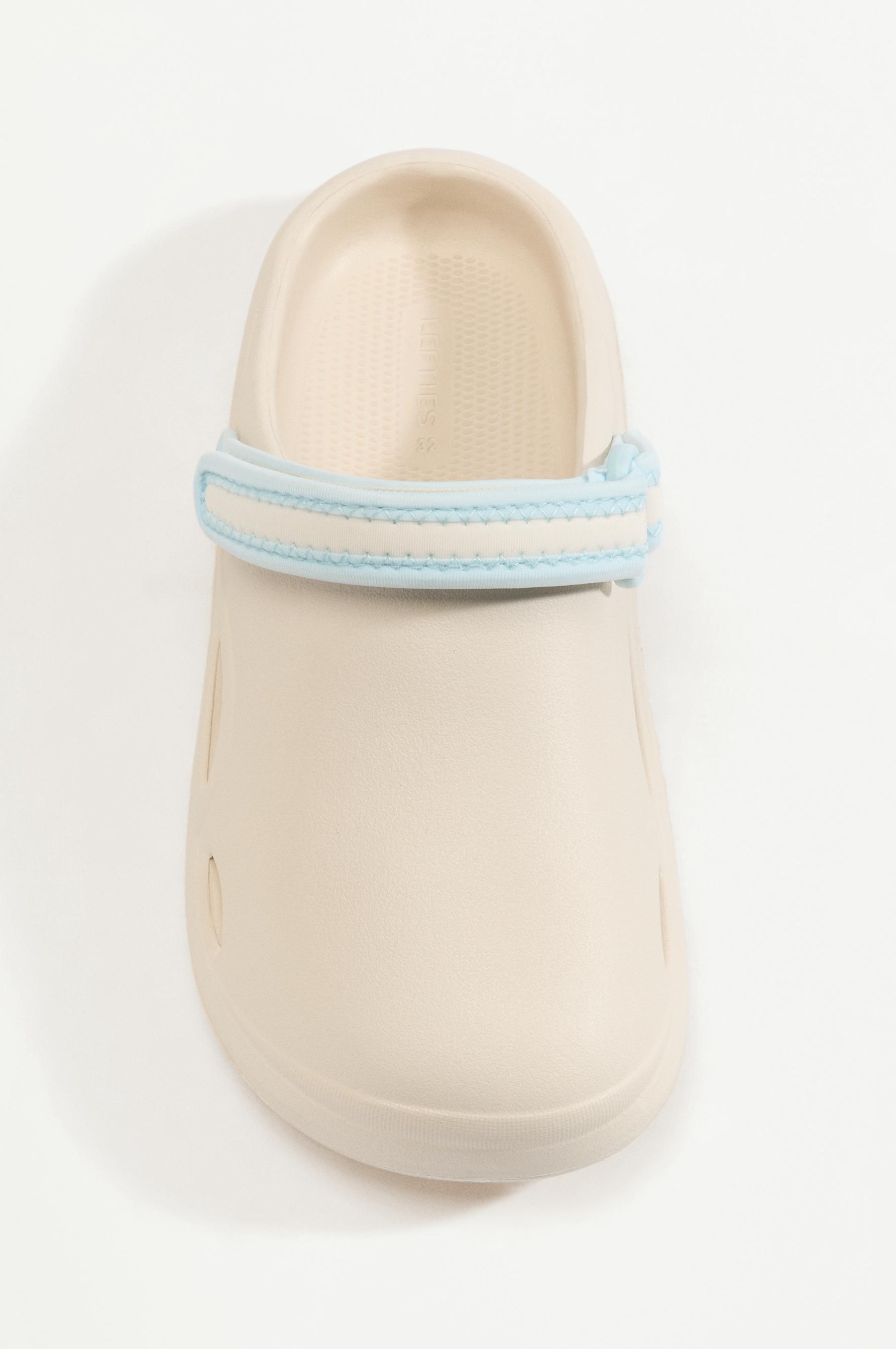 BAREFOOT CLOG — ECRU