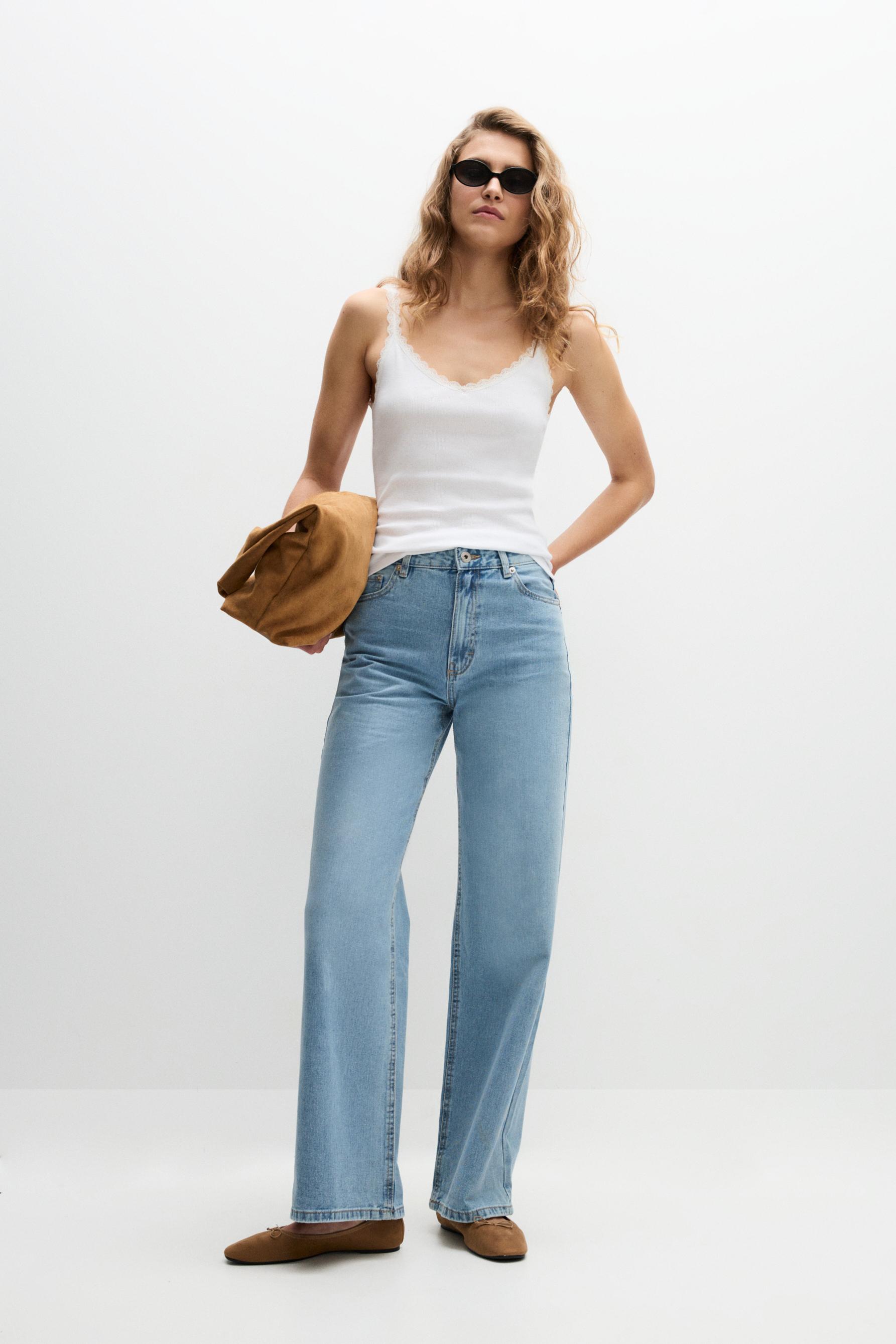 Ribbed top with blonde lace detail — WHITE