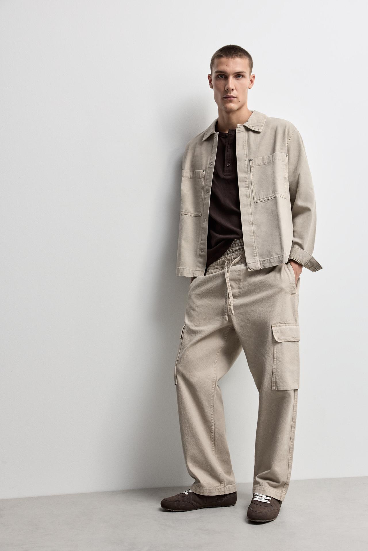 Loose-Fit Cargo Jogger Jeans — PALE OCHRE