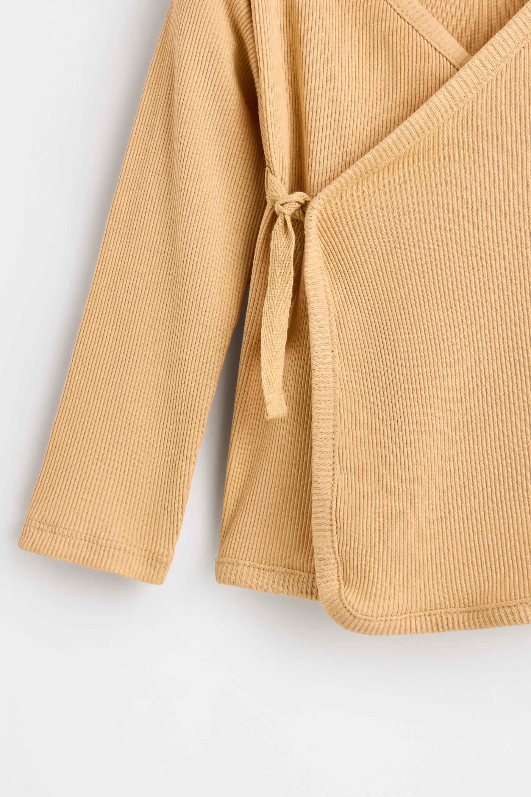 Ribbed T-shirt, footed leggings and hat co-ord — MUSTARD
