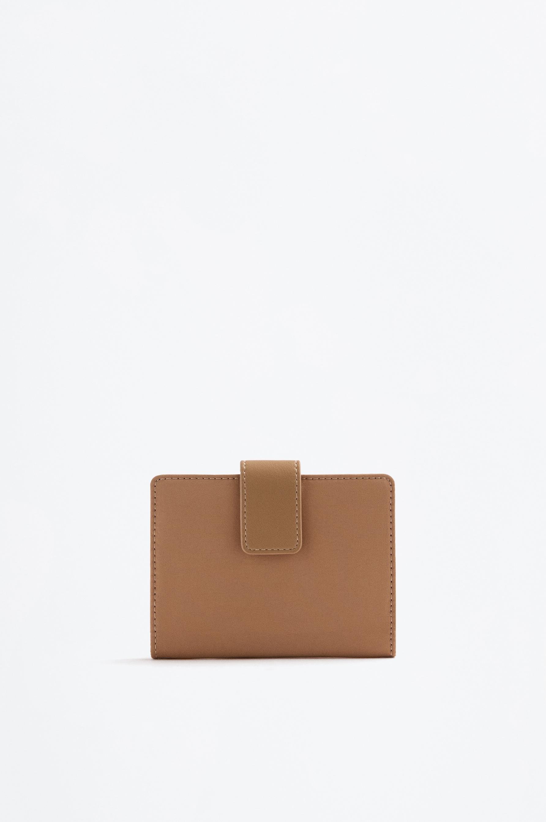 Cartera trench