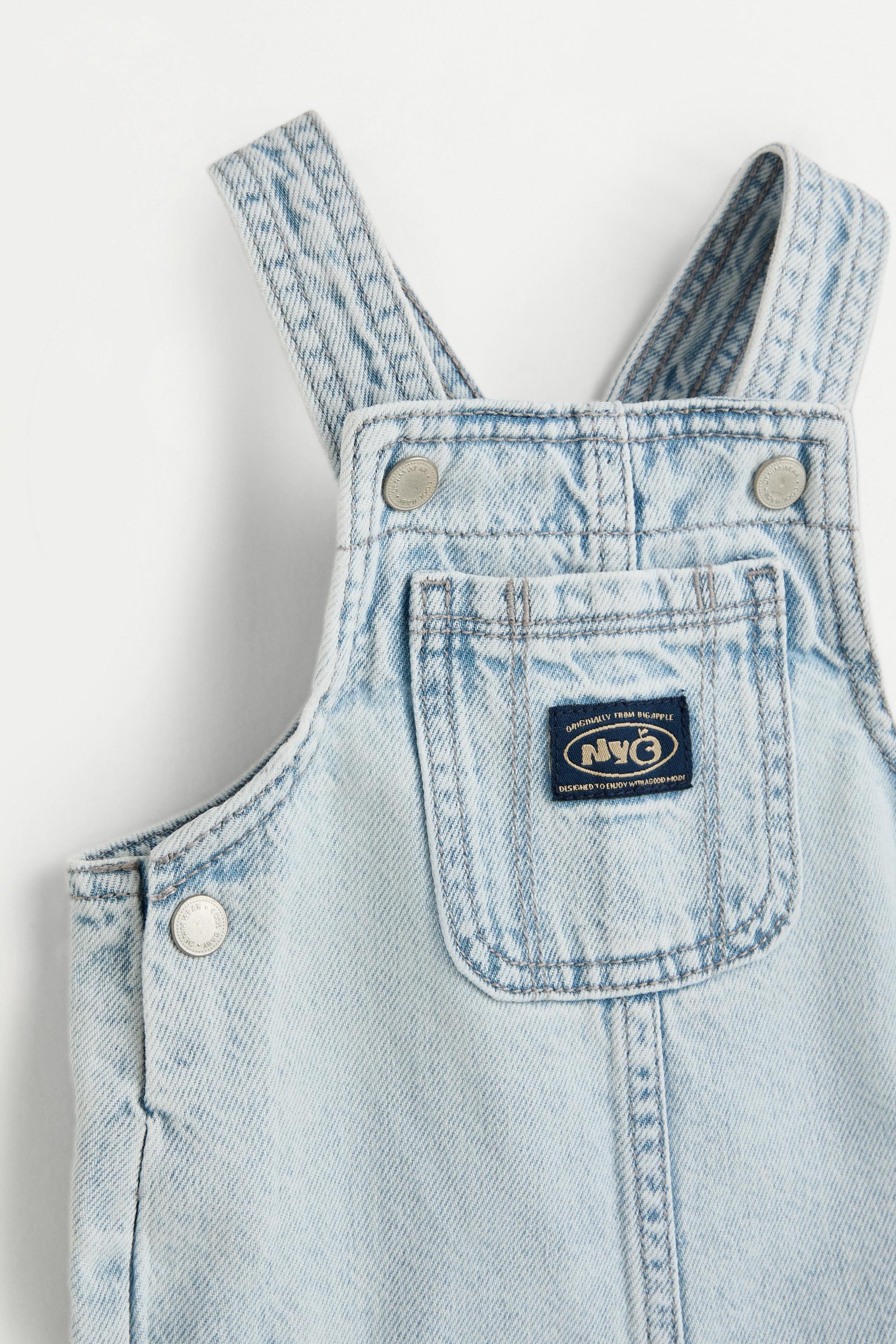 Short denim dungarees — PALE BLUE