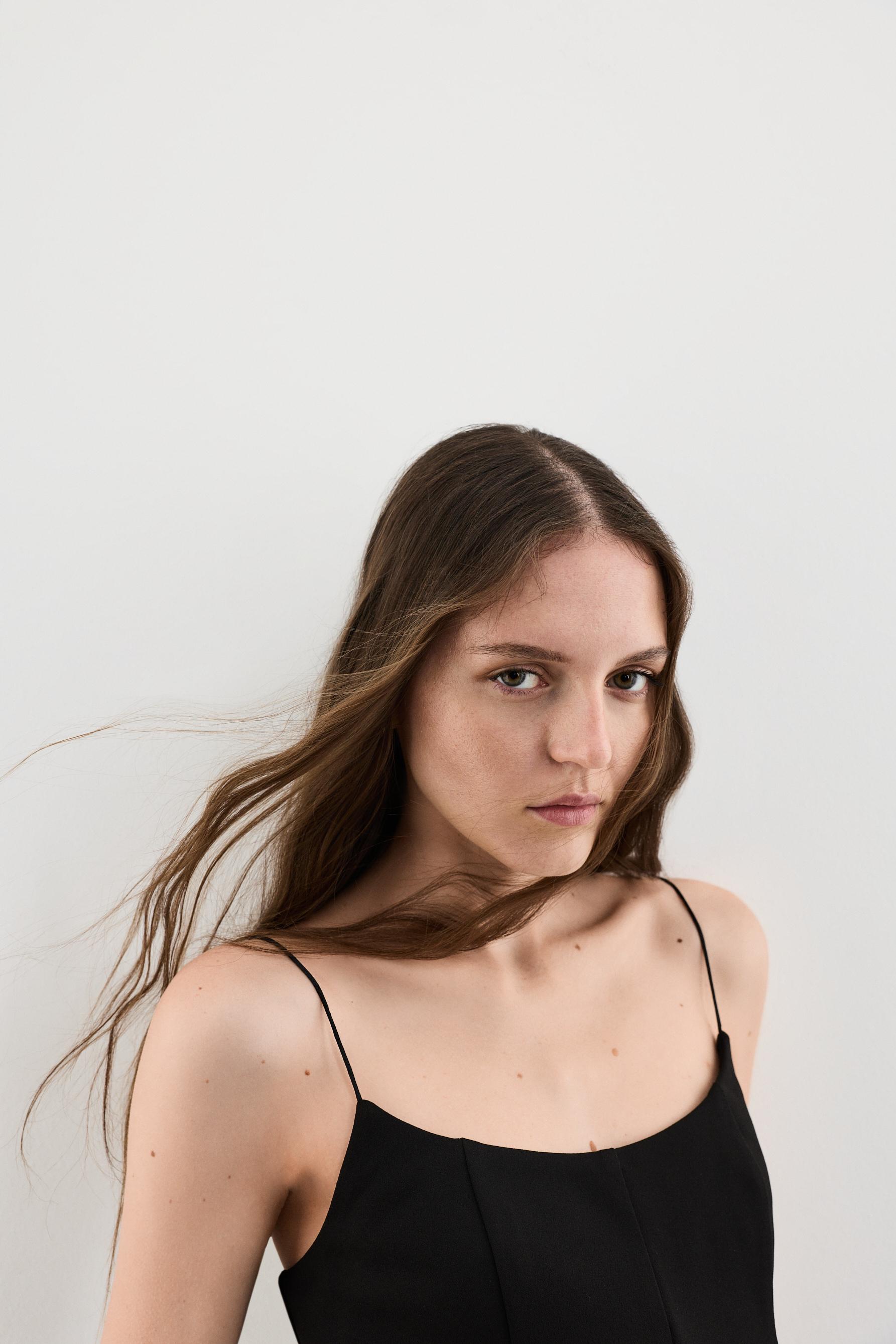 Thin strap bustier top — BLACK