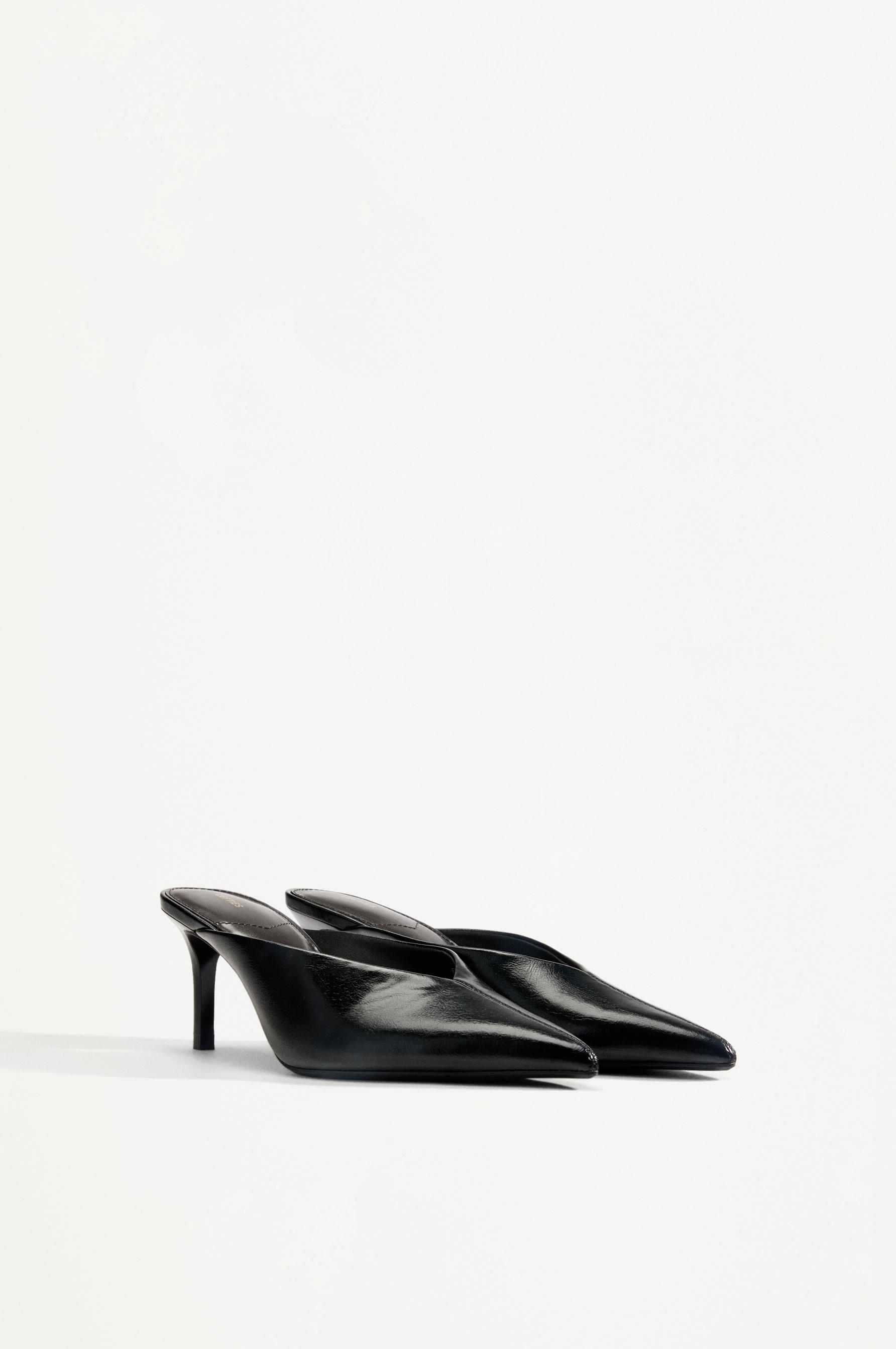 Slingback heels — BLACK