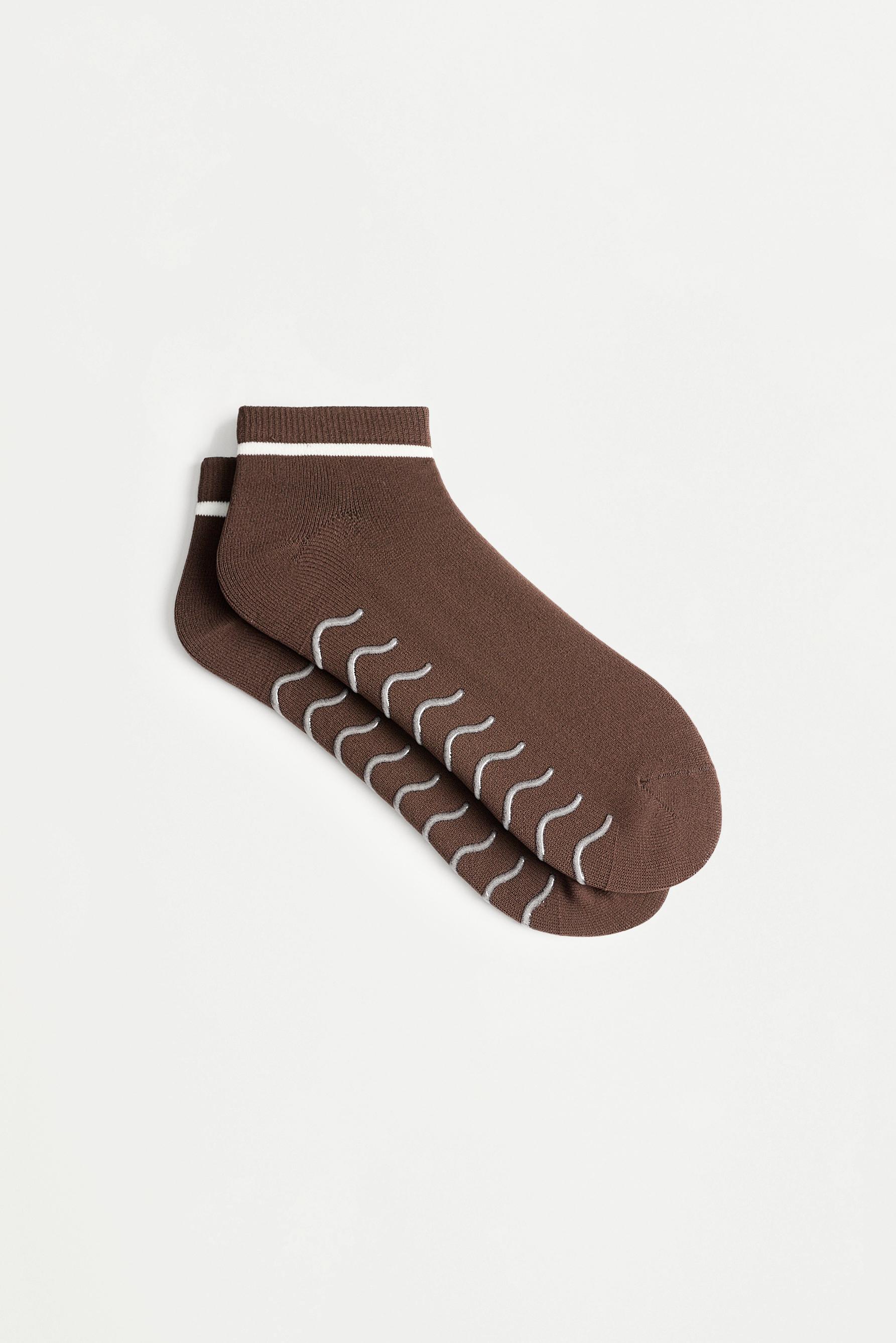 Non-slip sports ankle socks (3-pack) — CHOCOLATE