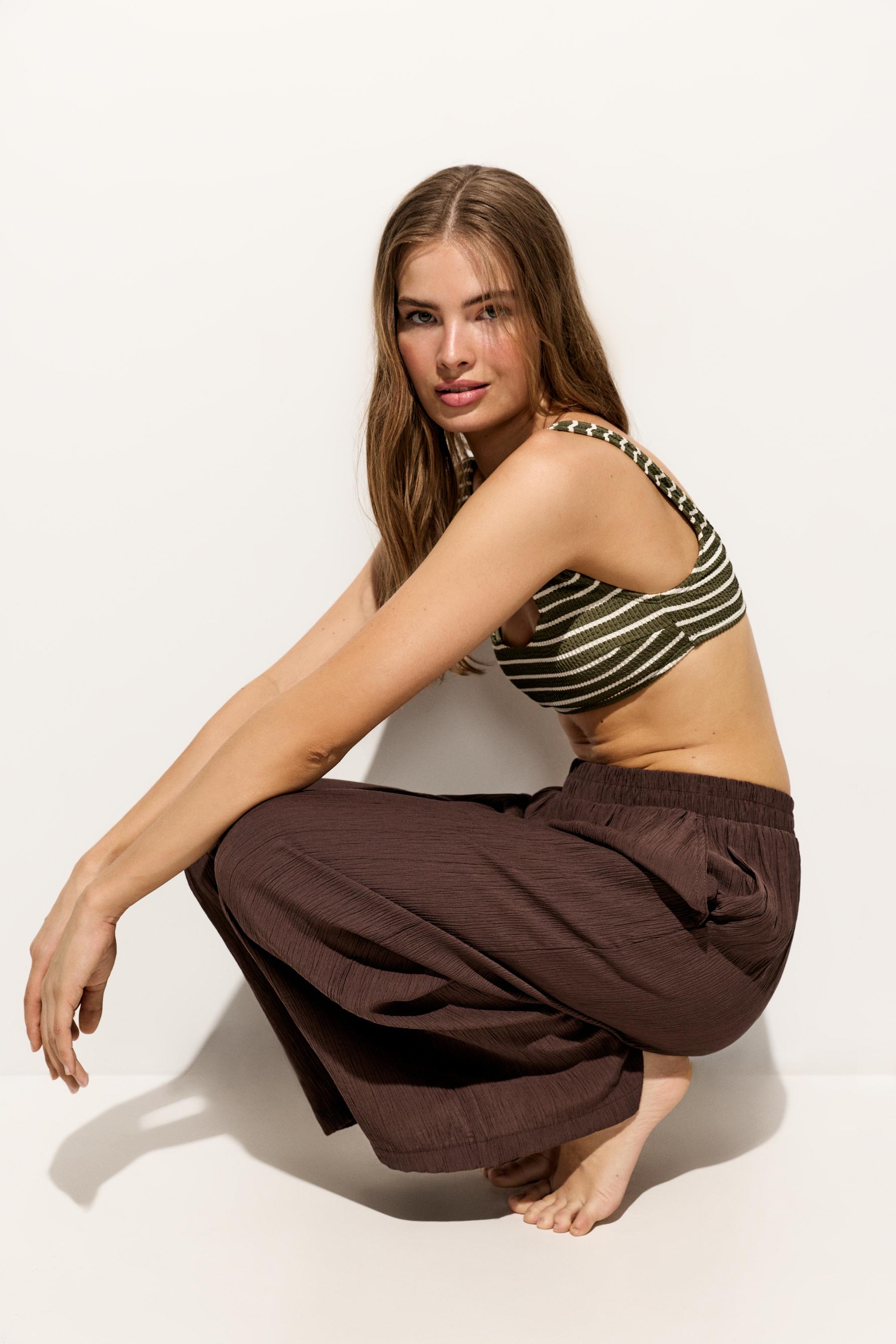 Textured bikini top — GREEN