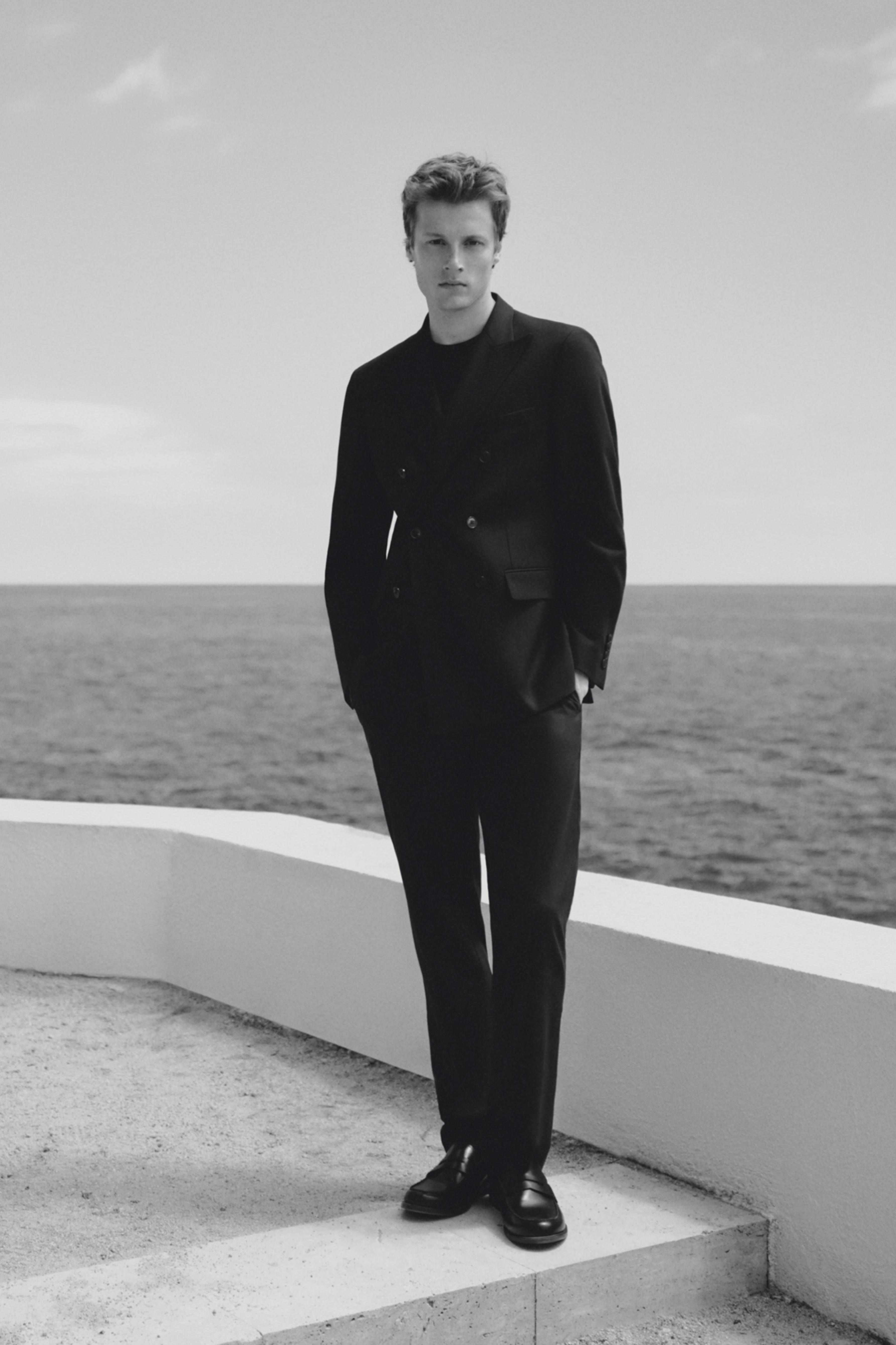 Slim fit suit trousers — NAVY